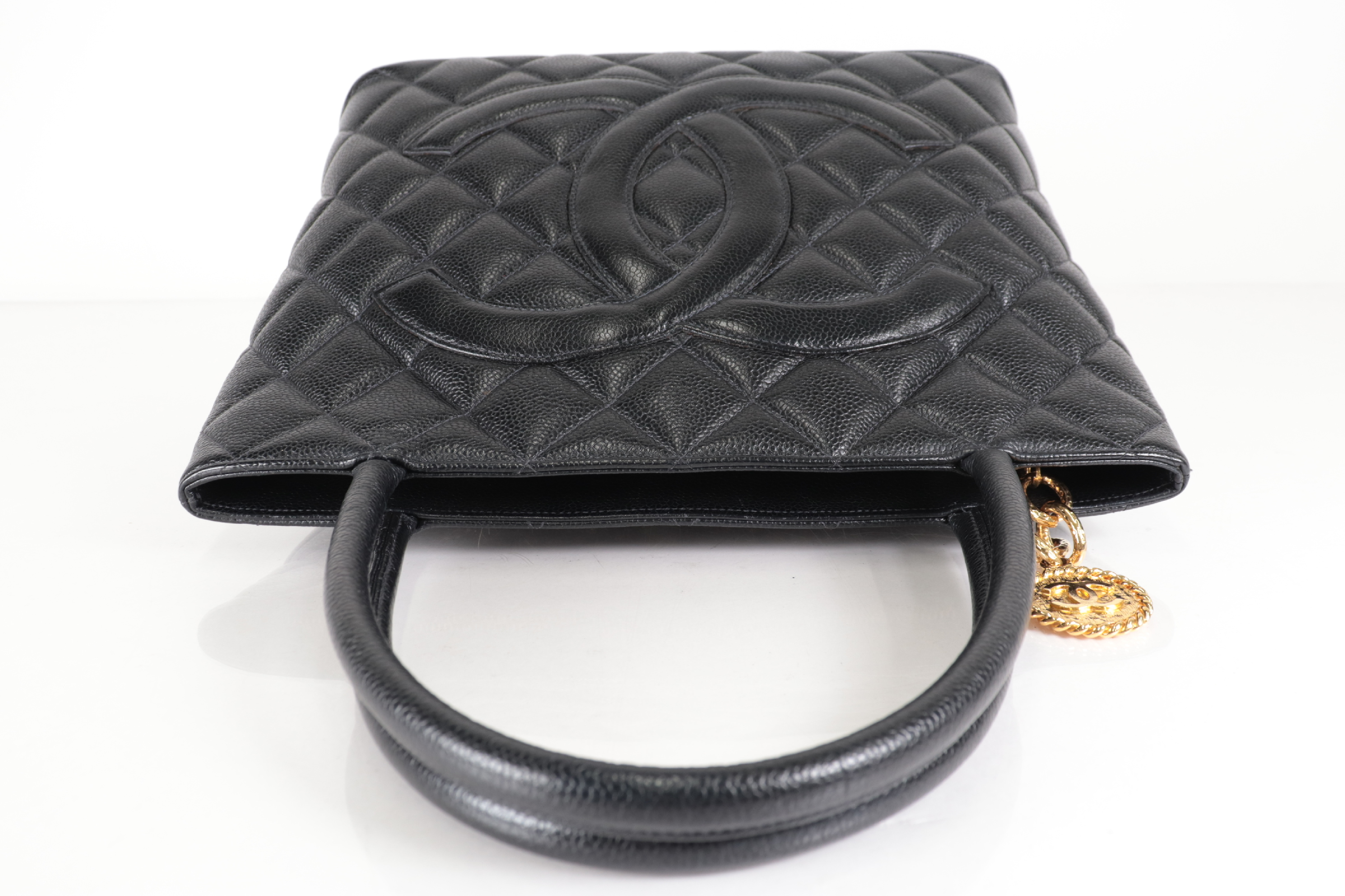 Caviar Reissue Tote Bag (Serial No. 5) — view 6