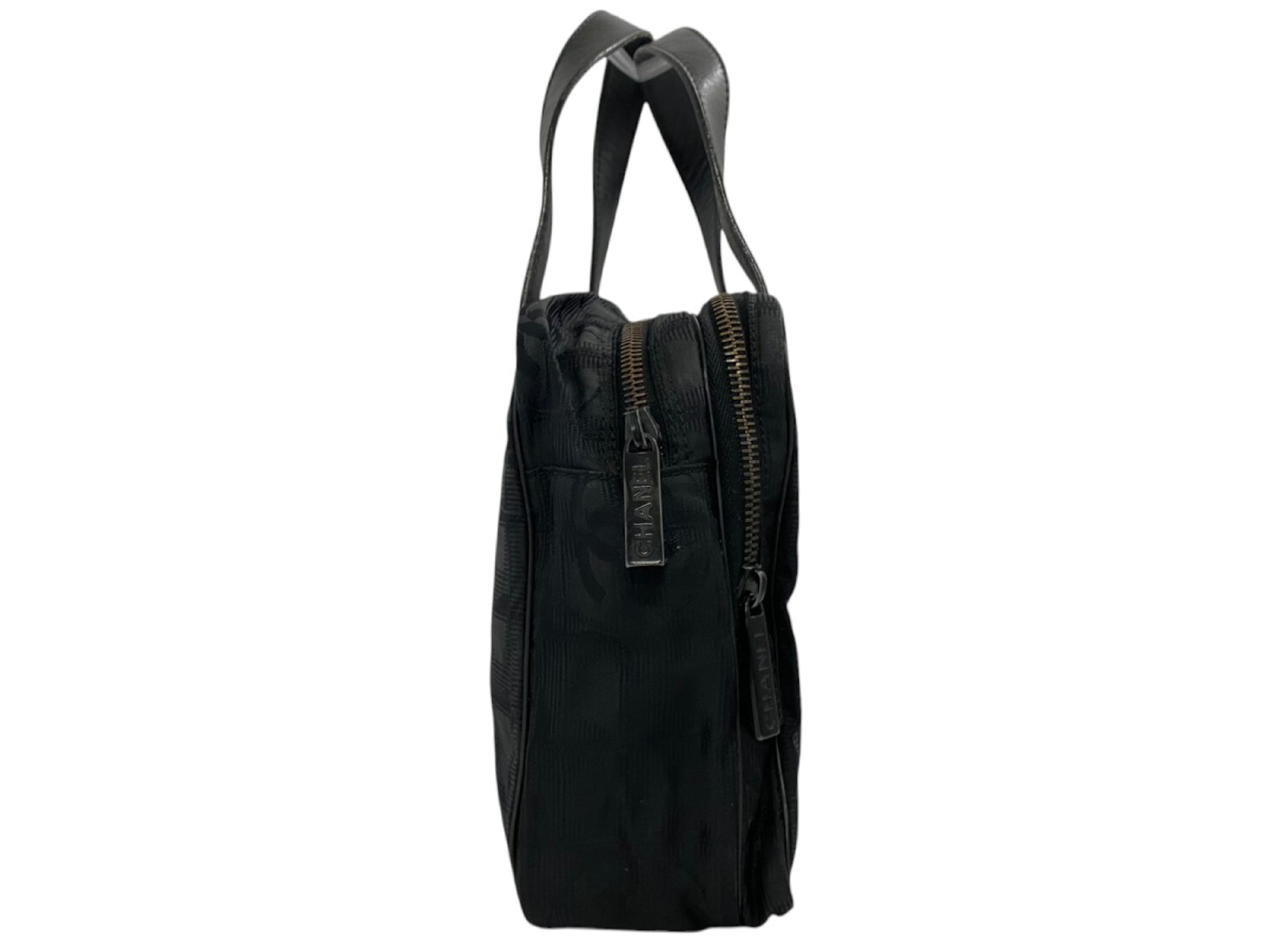 New Travel Handbag — view 3