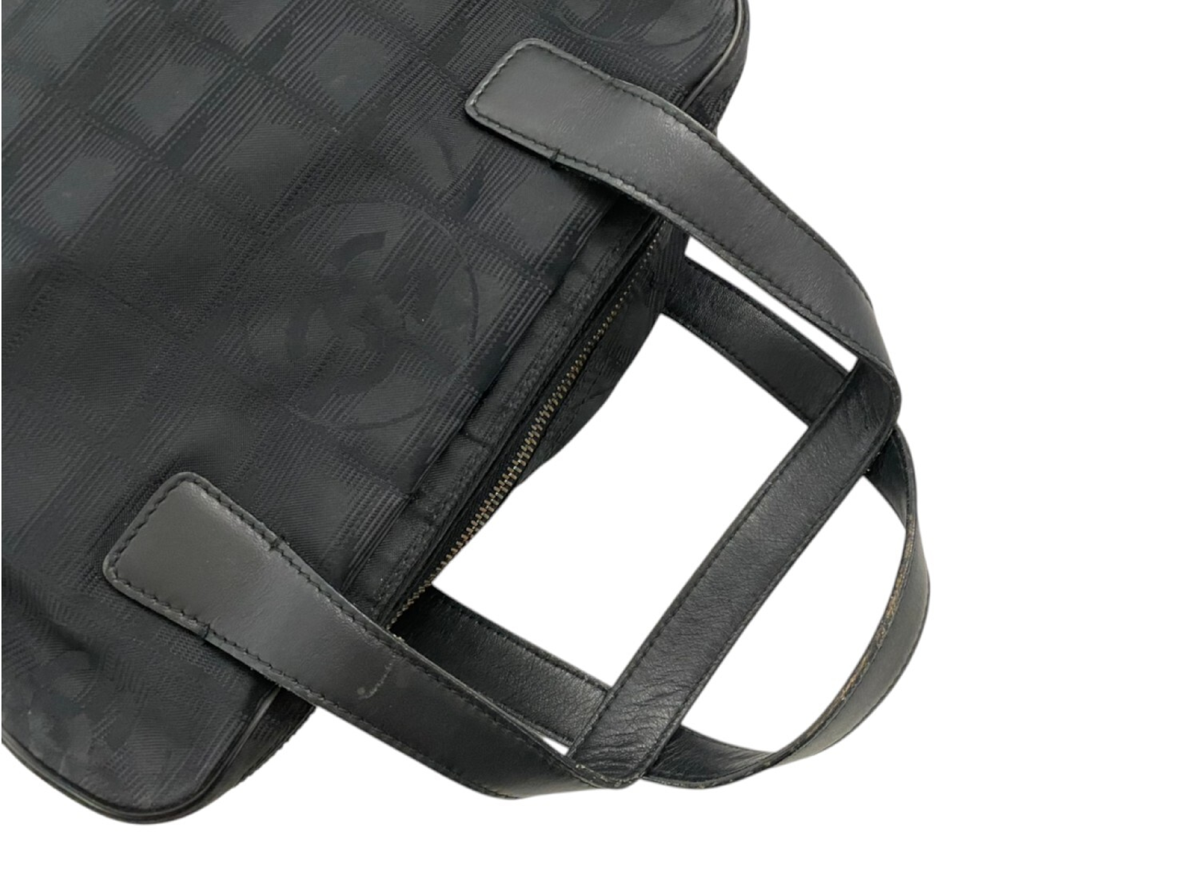 New Travel Handbag — view 6