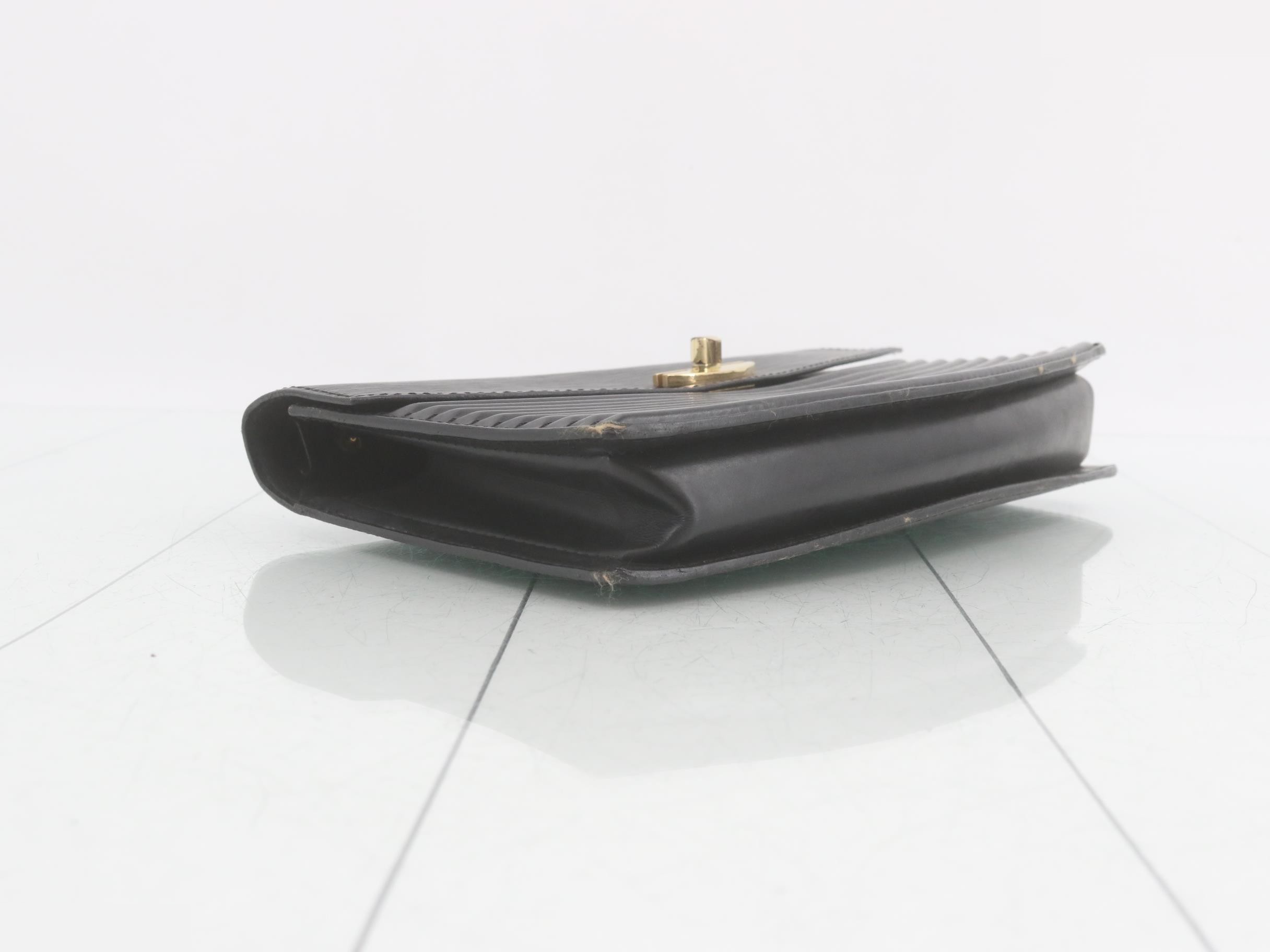Epi Tilsit Shoulder Bag — view 5