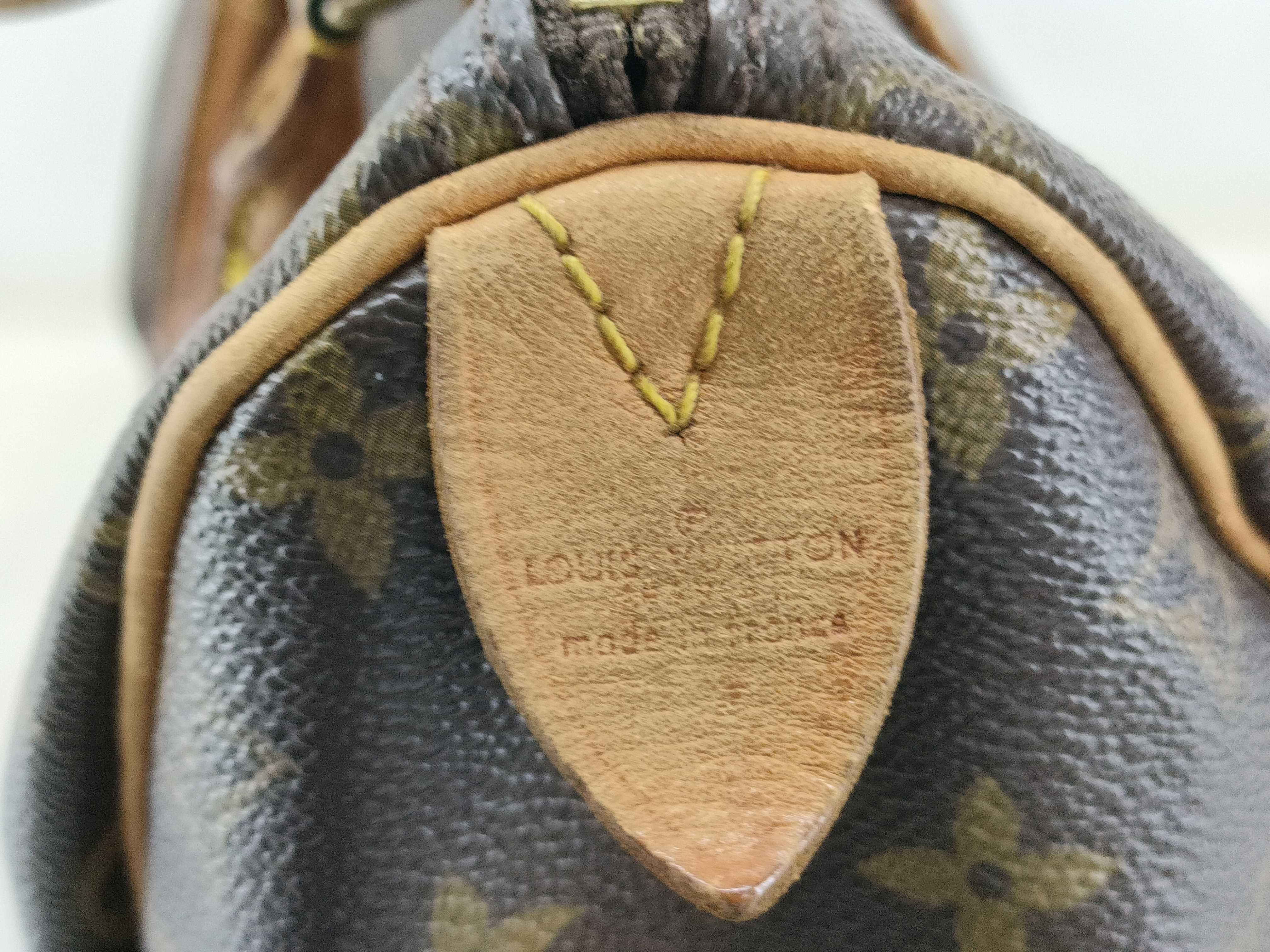Monogram Louis Vuitton Speedy 30 Boston Bag — view 9