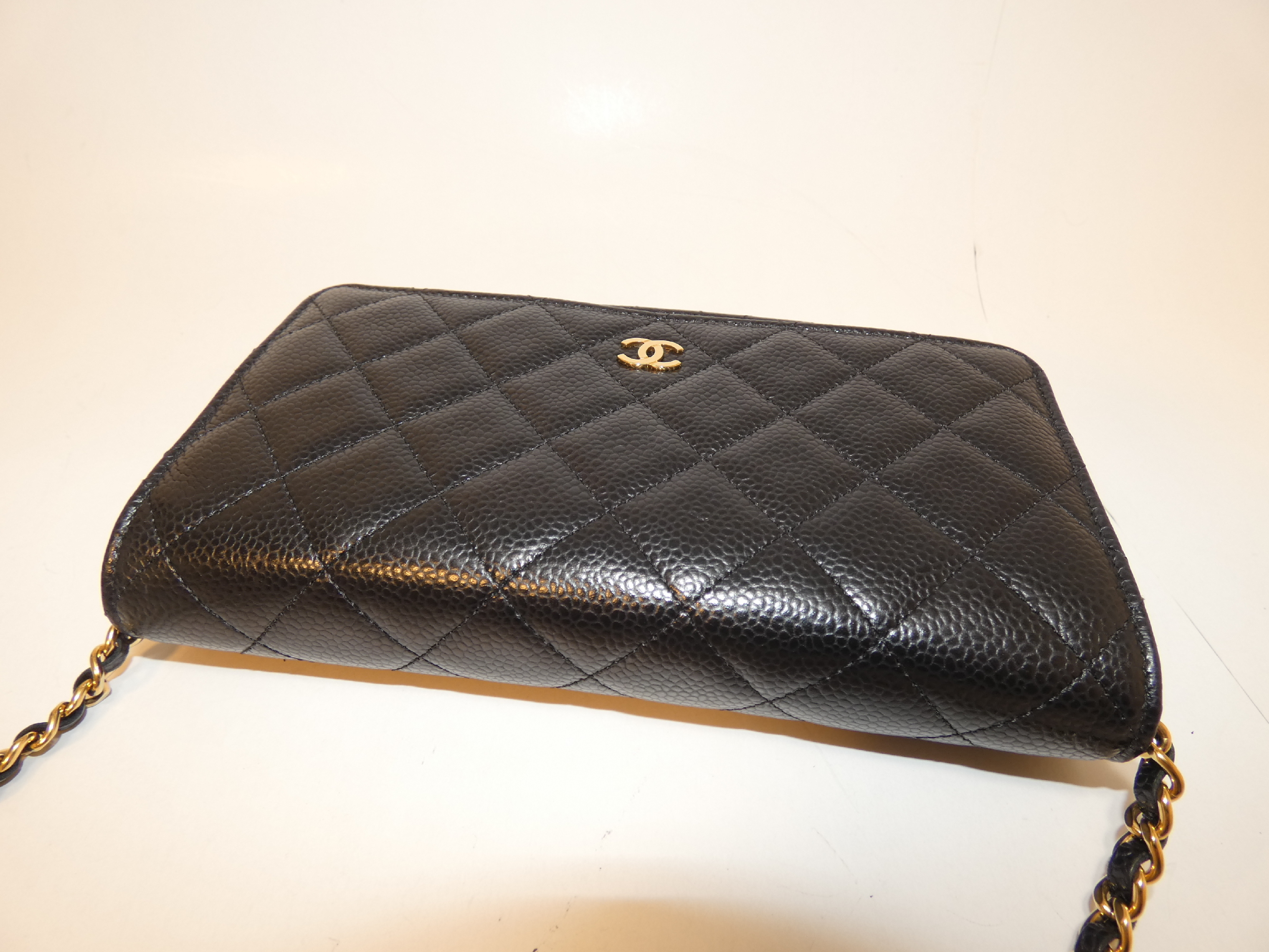 Coco Caviar Skin Black Chain Wallet Shoulder Bag — view 3