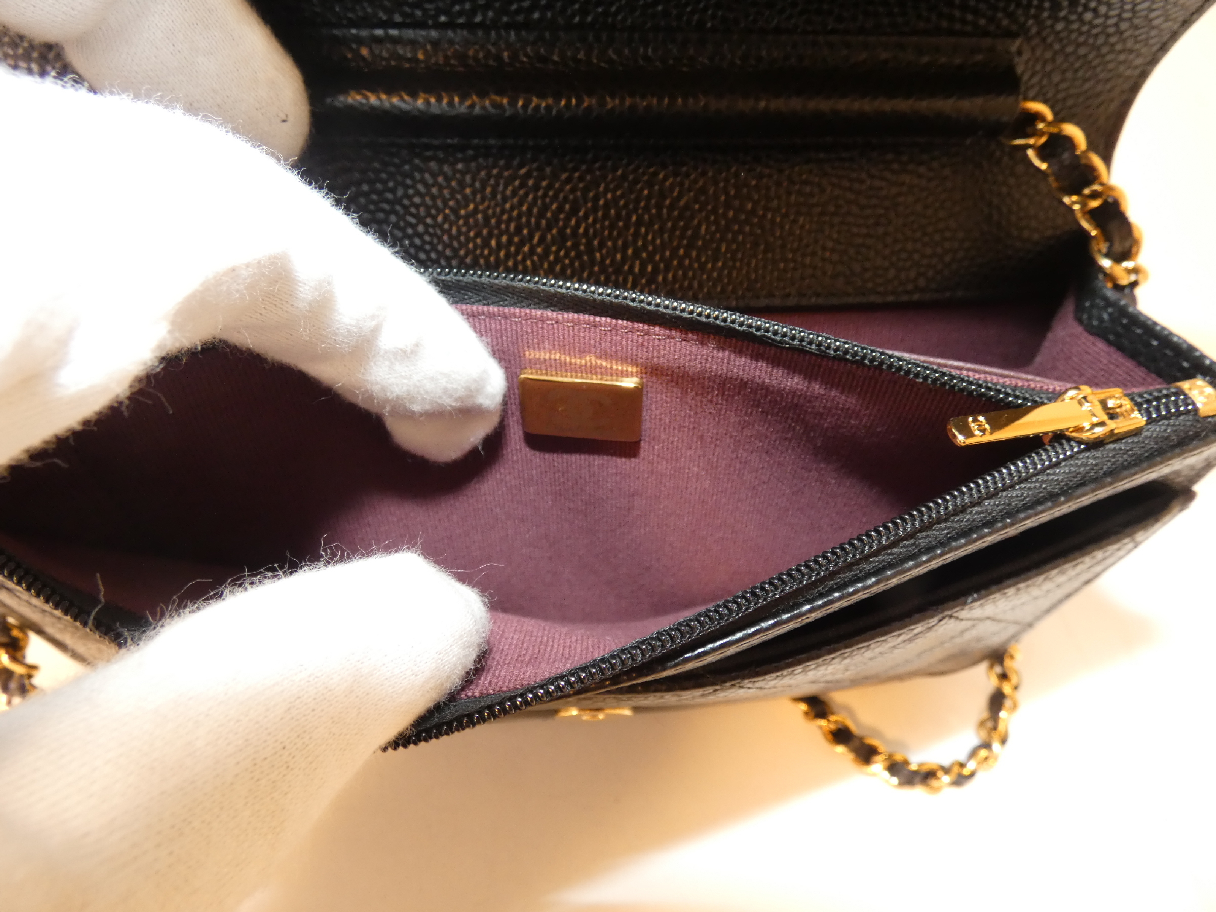 Coco Caviar Skin Black Chain Wallet Shoulder Bag — view 9