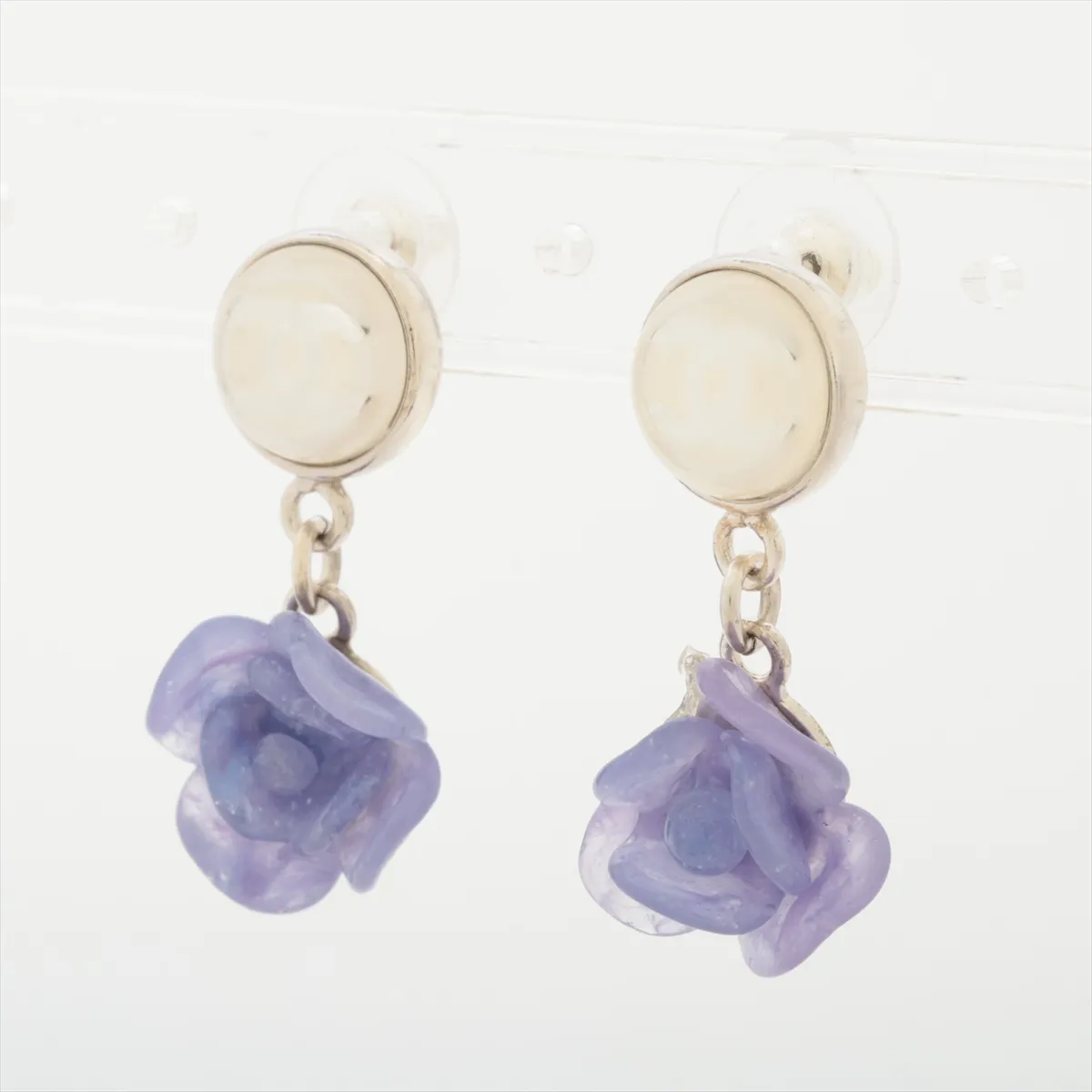 Coco Mark Camellia 01P Earrings (Pair) Metal x Resin Silver x Purple Petal chipped, — view 3