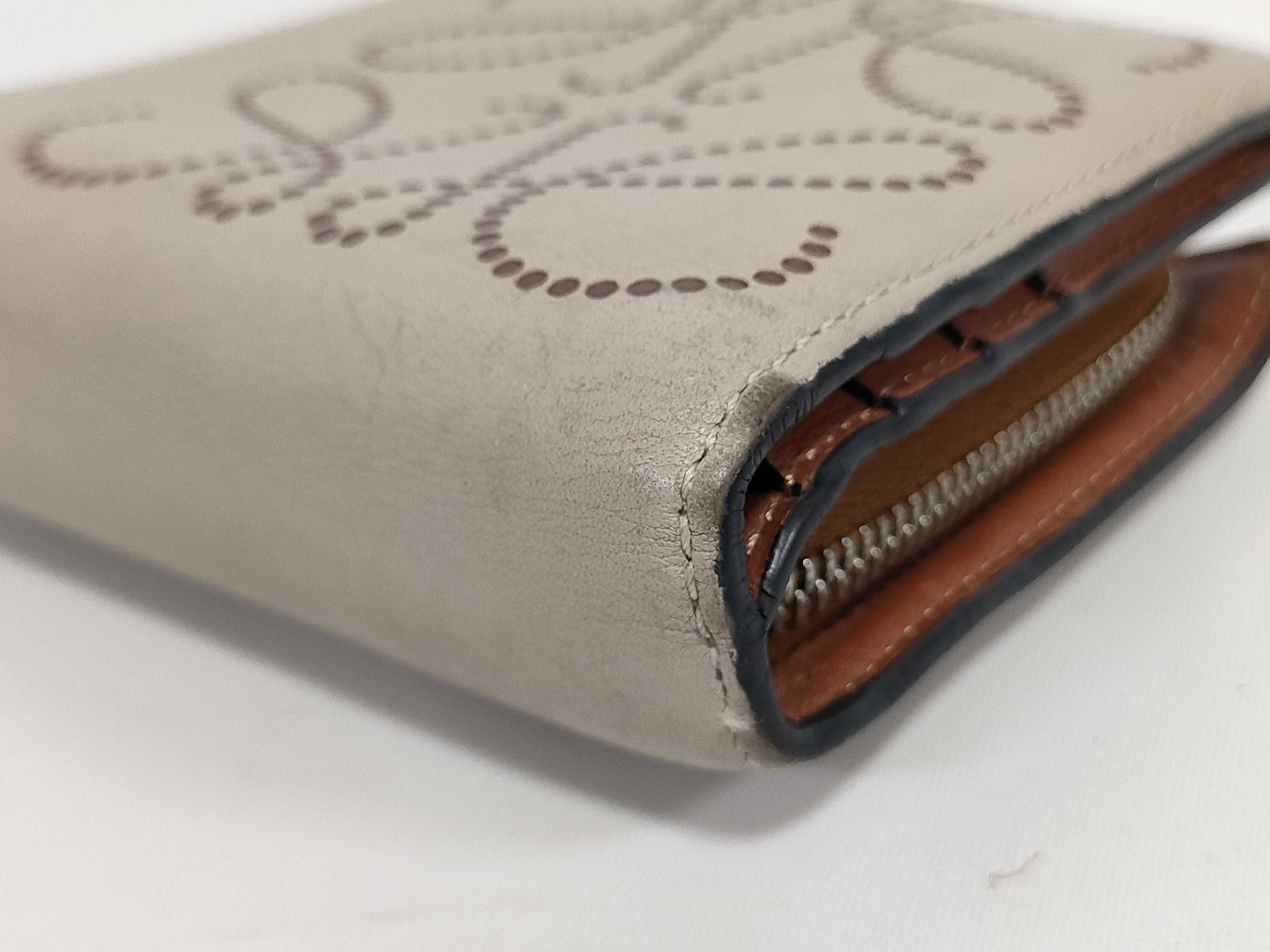 bi-fold wallet — view 4