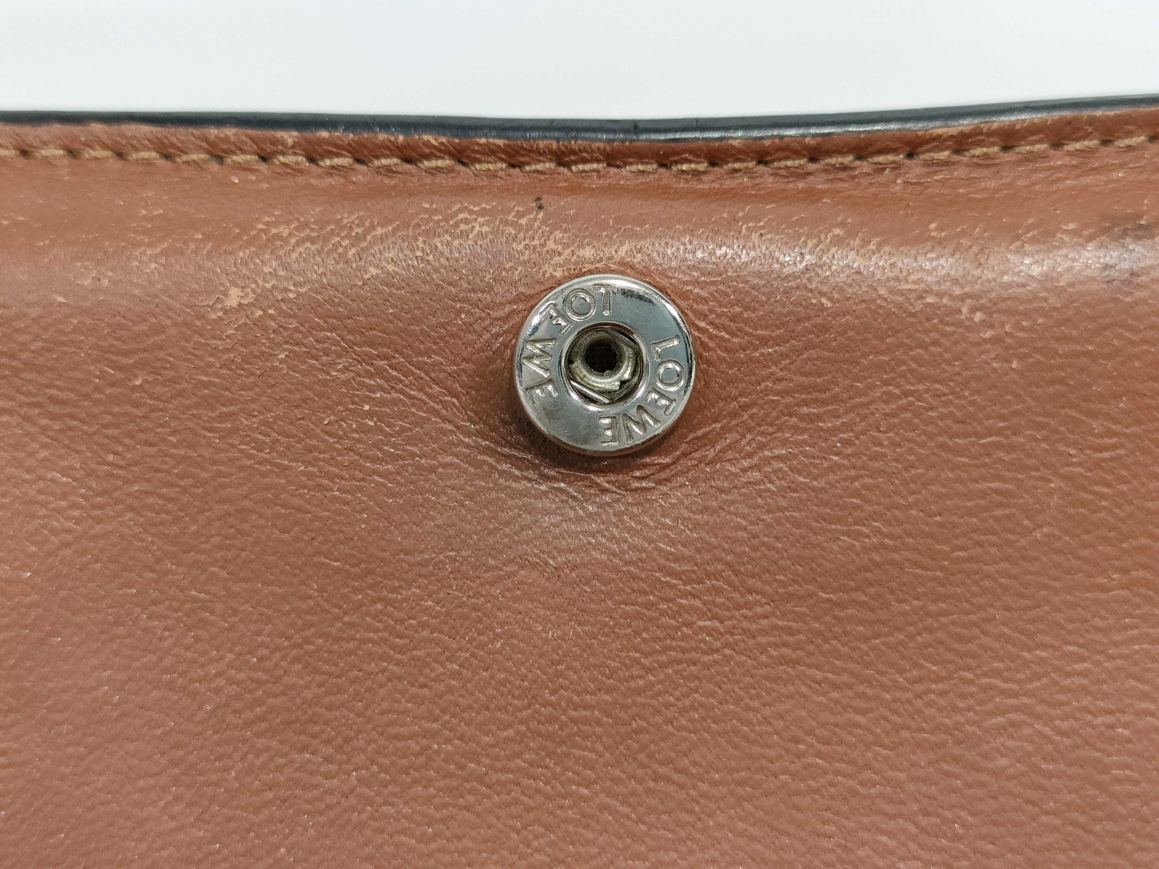 bi-fold wallet — view 10
