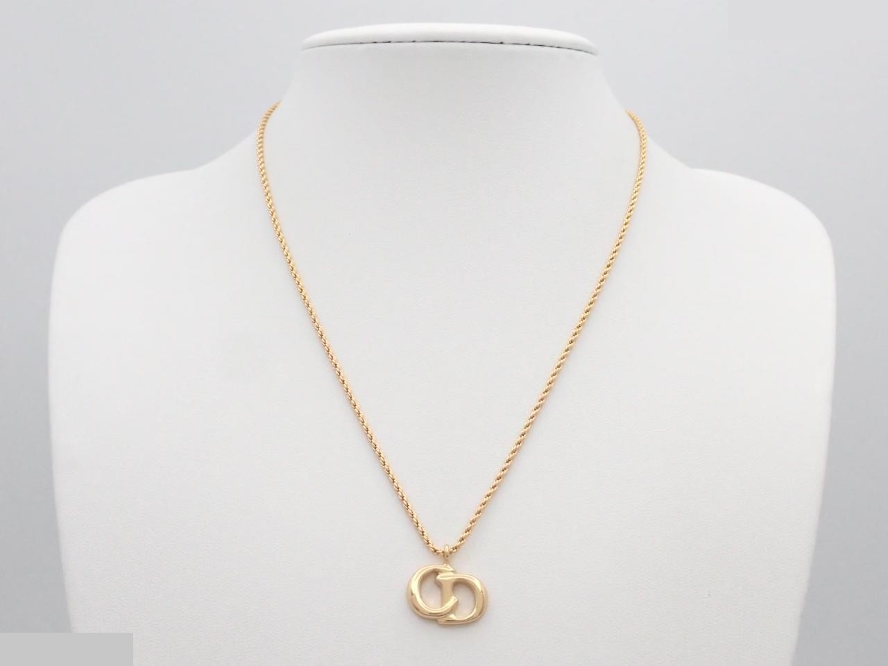 gold — view 3