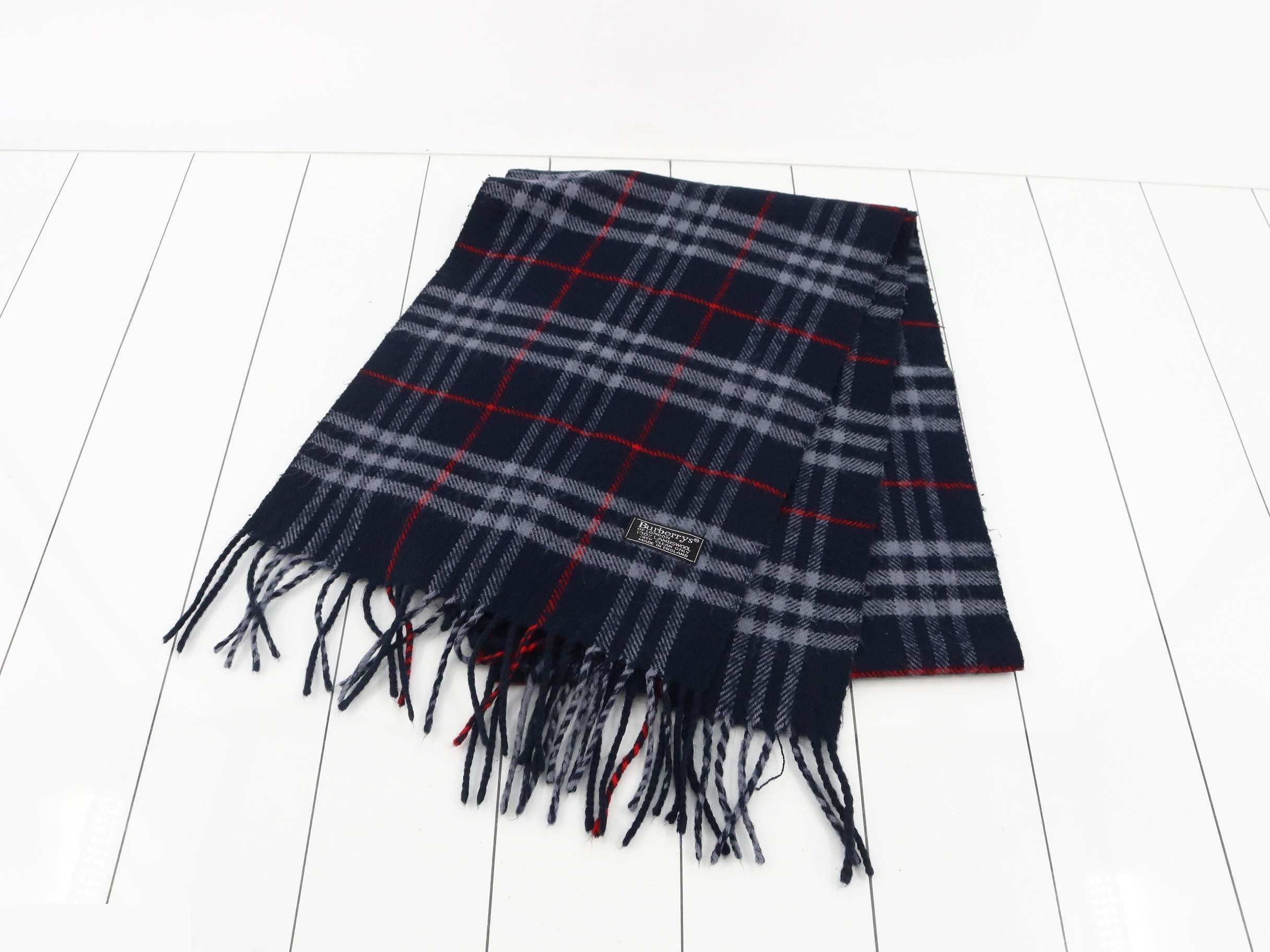 Scarf, Nova Check pattern, navy — view 2