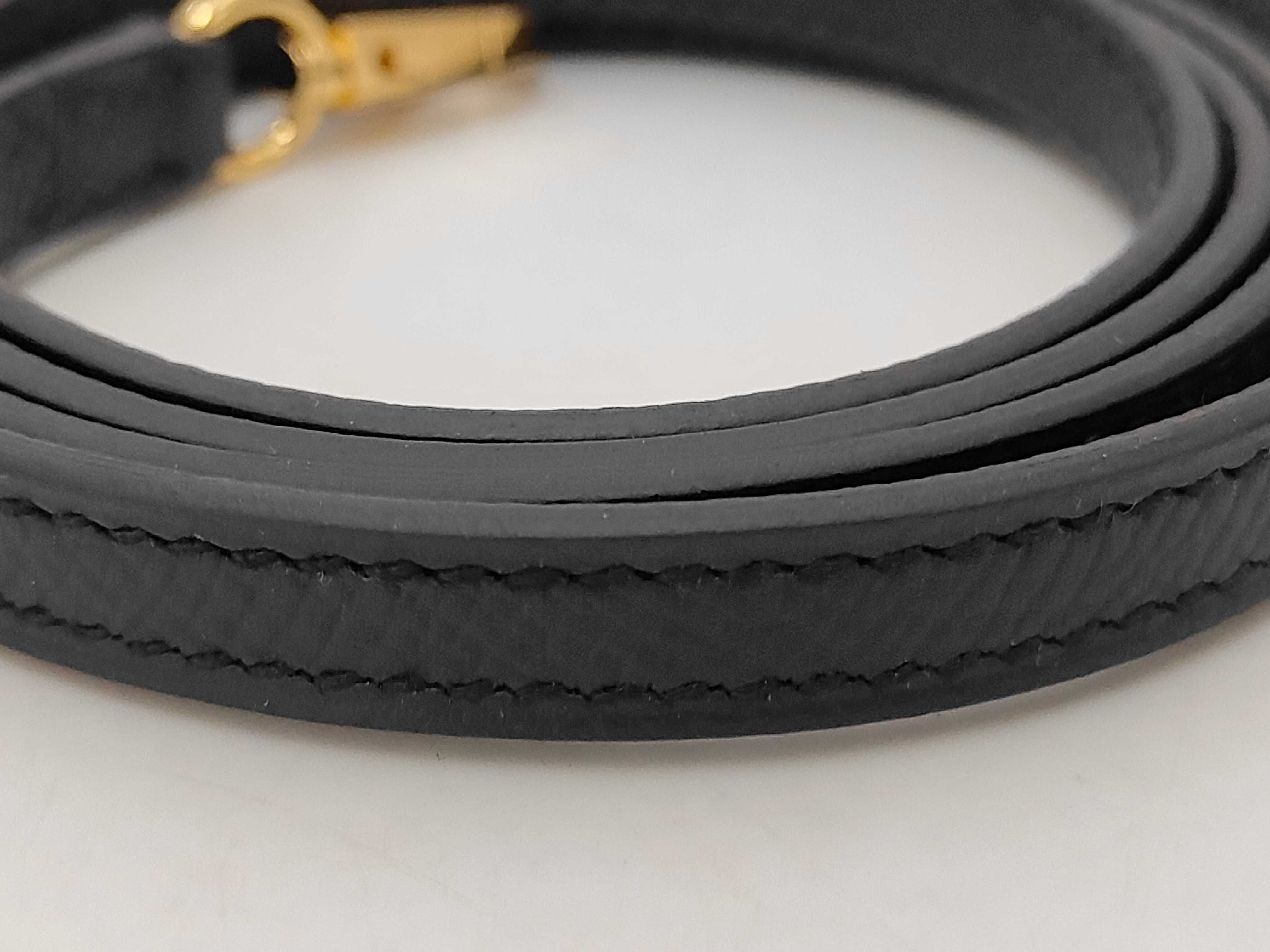 Mini Kelly Deux Black Epsom Leather Handbag with Gold Hardware (W Stamp) — view 12