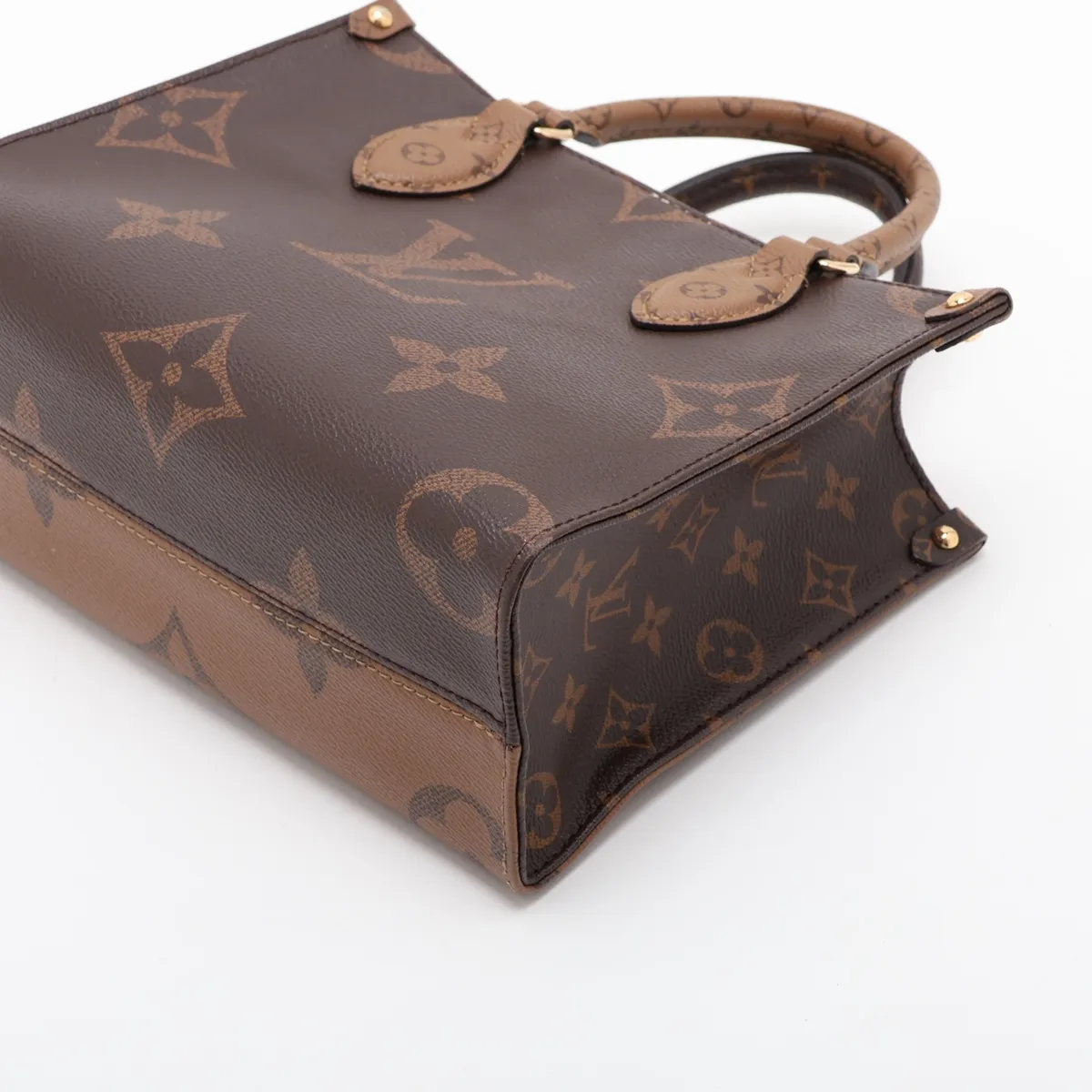 Monogram Giant Reverse OnTheGo PM M46373 Brown (RFID detected) — view 3