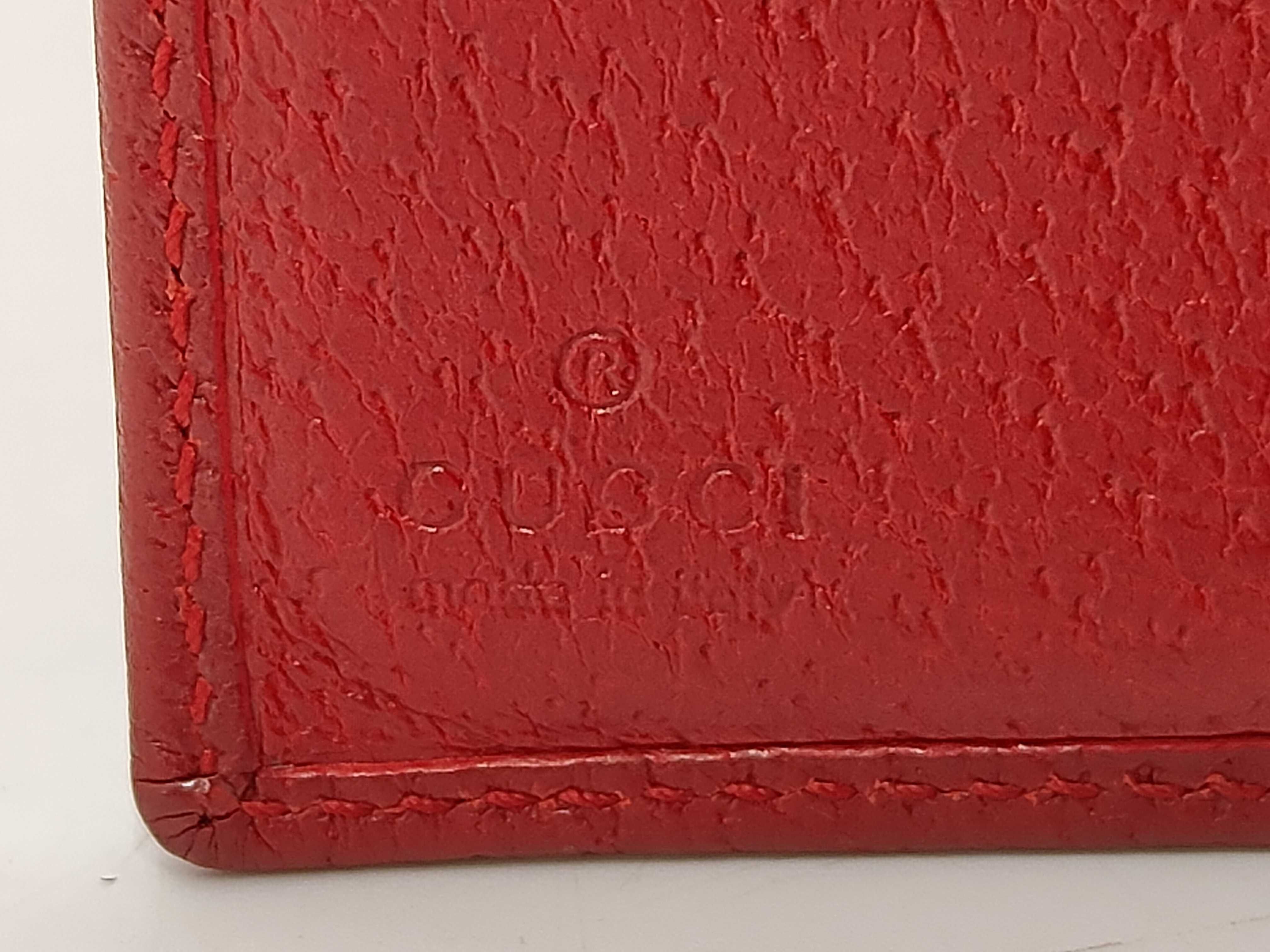 long wallet, red, G logo hardware, showing signs of deterioration. — view 12