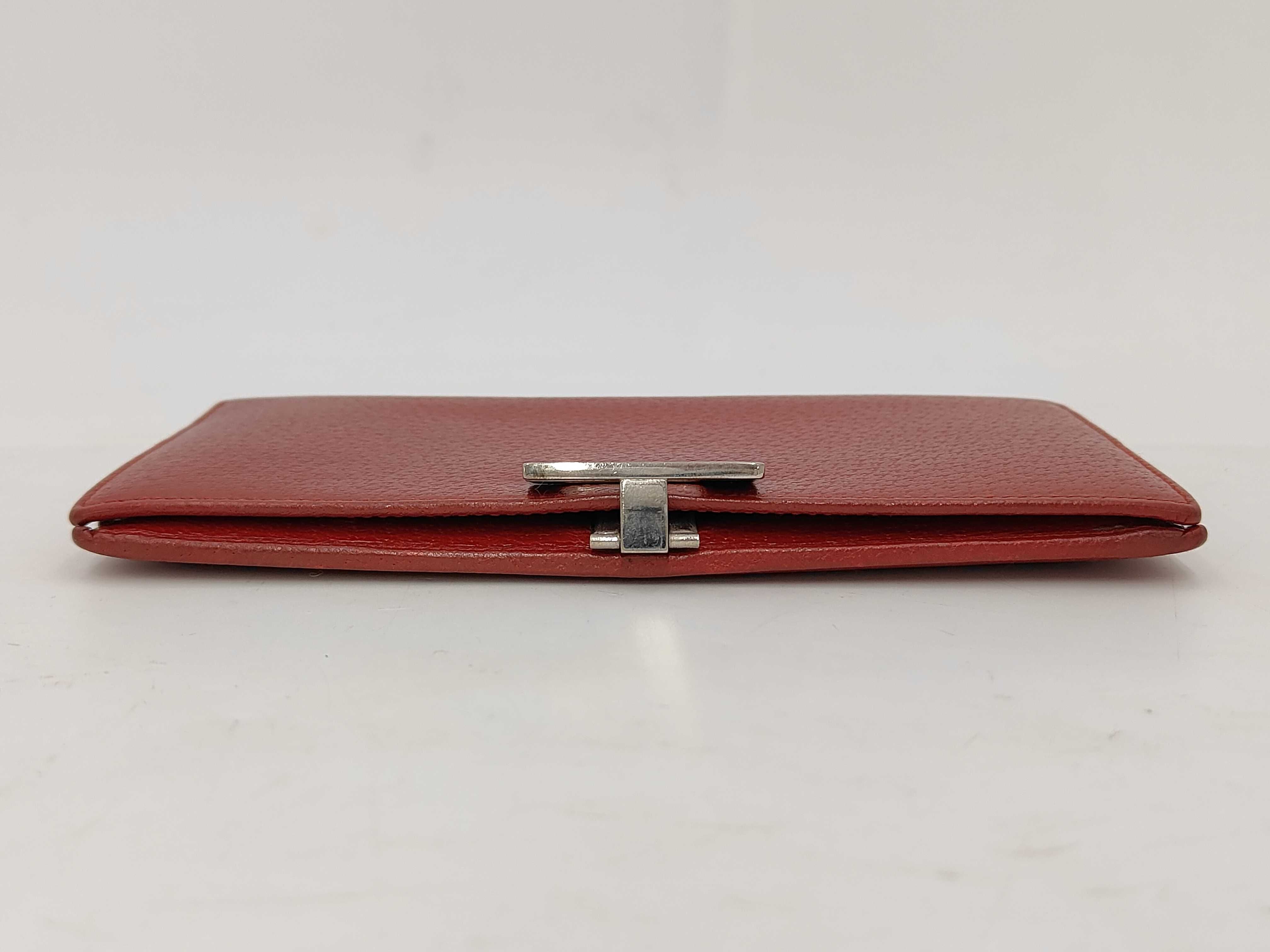 long wallet, red, G logo hardware, showing signs of deterioration. — view 5