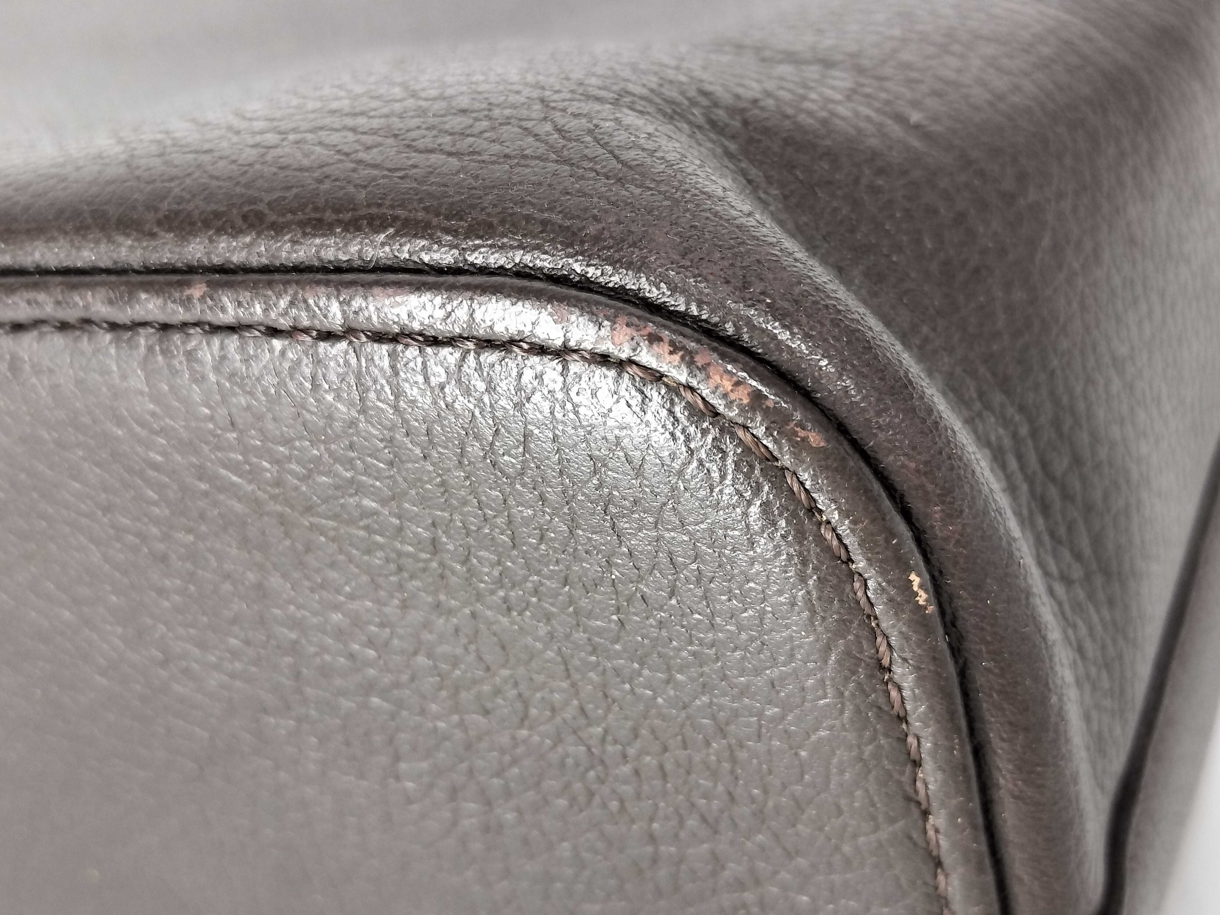 handbag, Burberry all-leather, grained leather, gold hardware handbag — view 7
