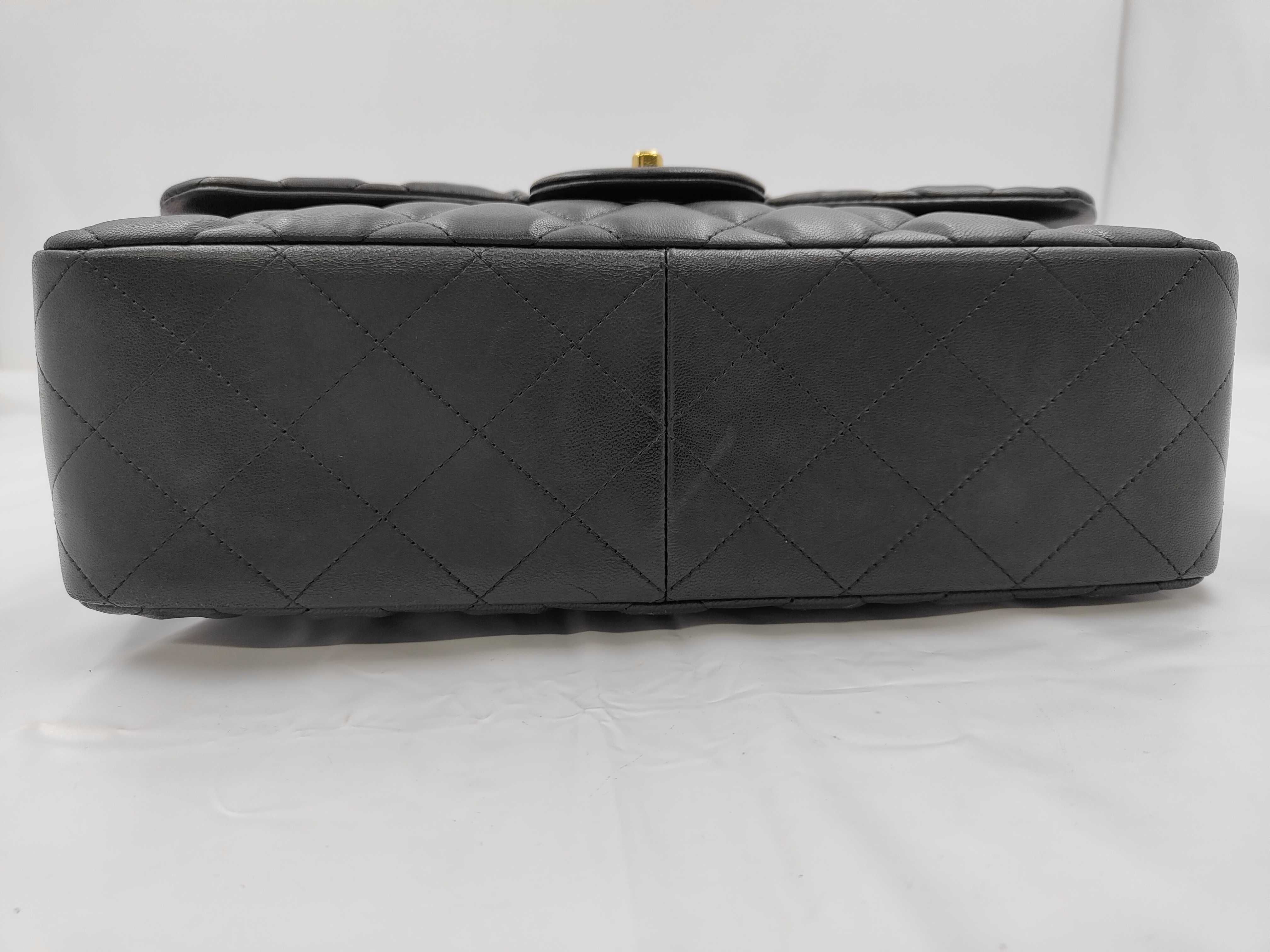 Matelassé 30 Double Flap Lambskin Black Chain Shoulder Bag — view 6