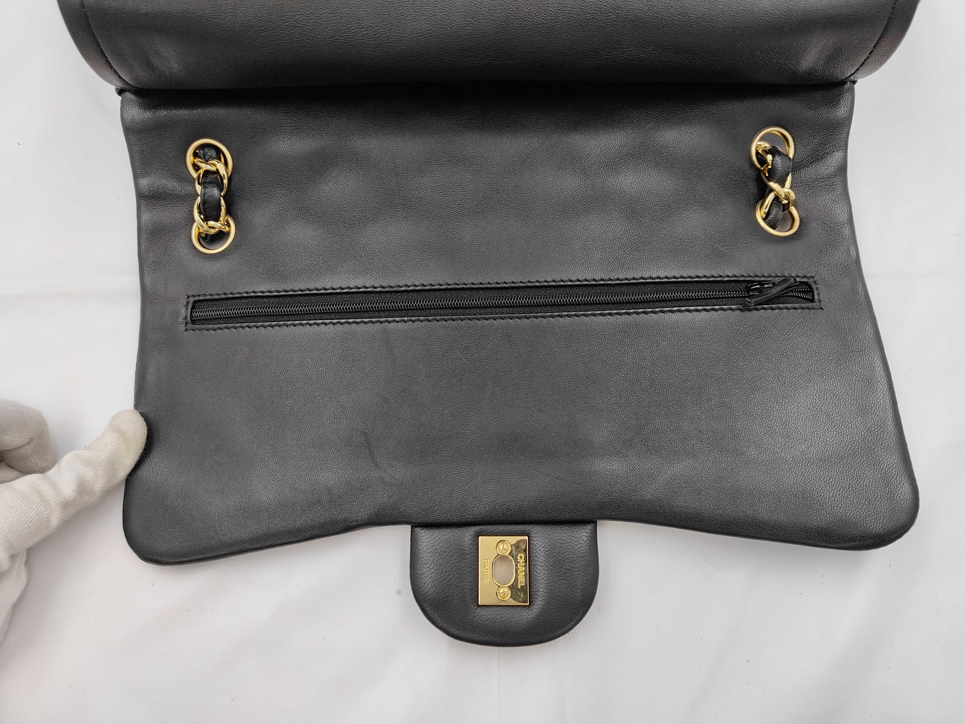 Matelassé 30 Double Flap Lambskin Black Chain Shoulder Bag — view 7