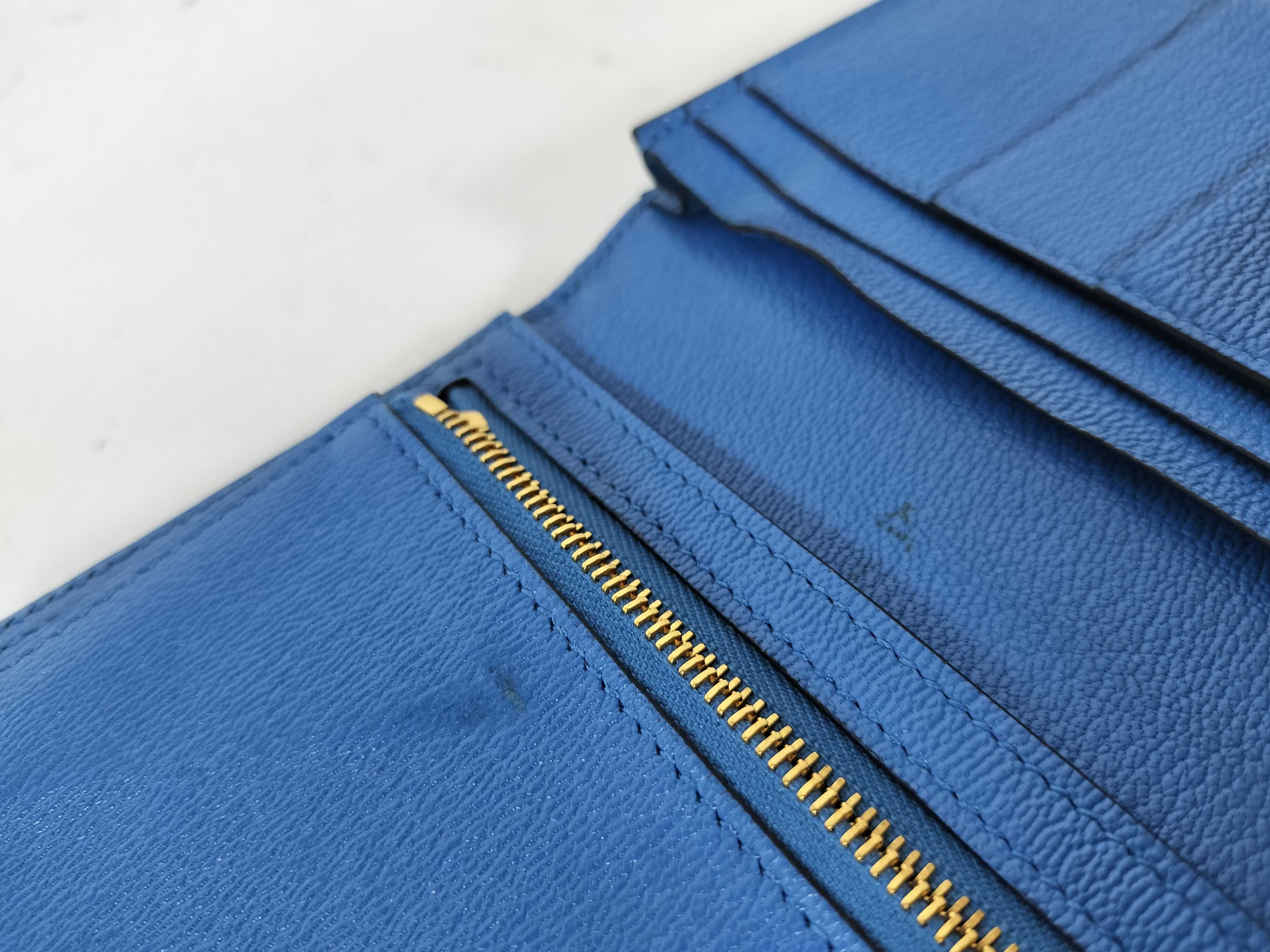 Bearn wallet, 2020 model, alligator leather, blue tones, gold hardware, Y stamp. — view 8