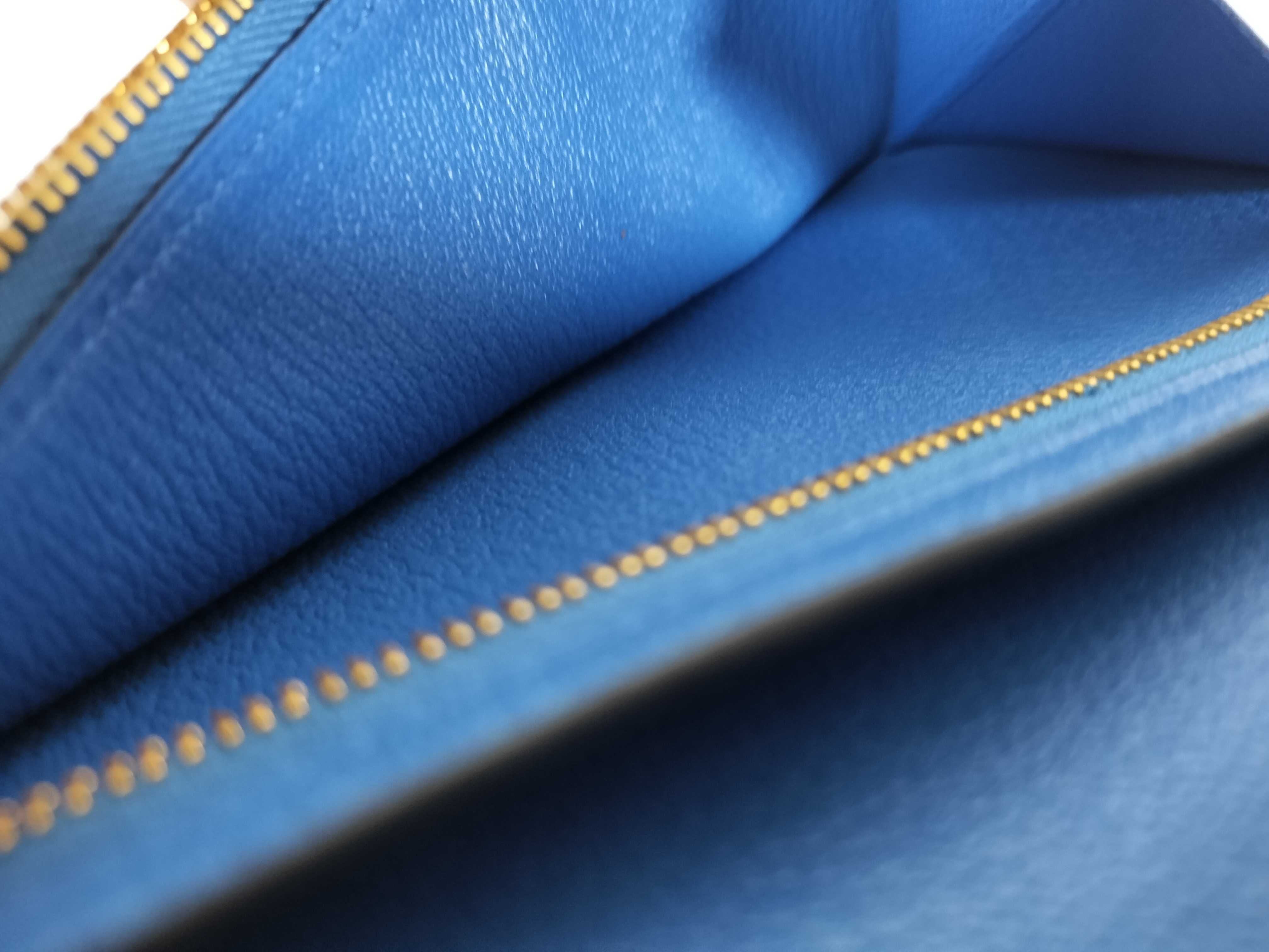 Bearn wallet, 2020 model, alligator leather, blue tones, gold hardware, Y stamp. — view 9