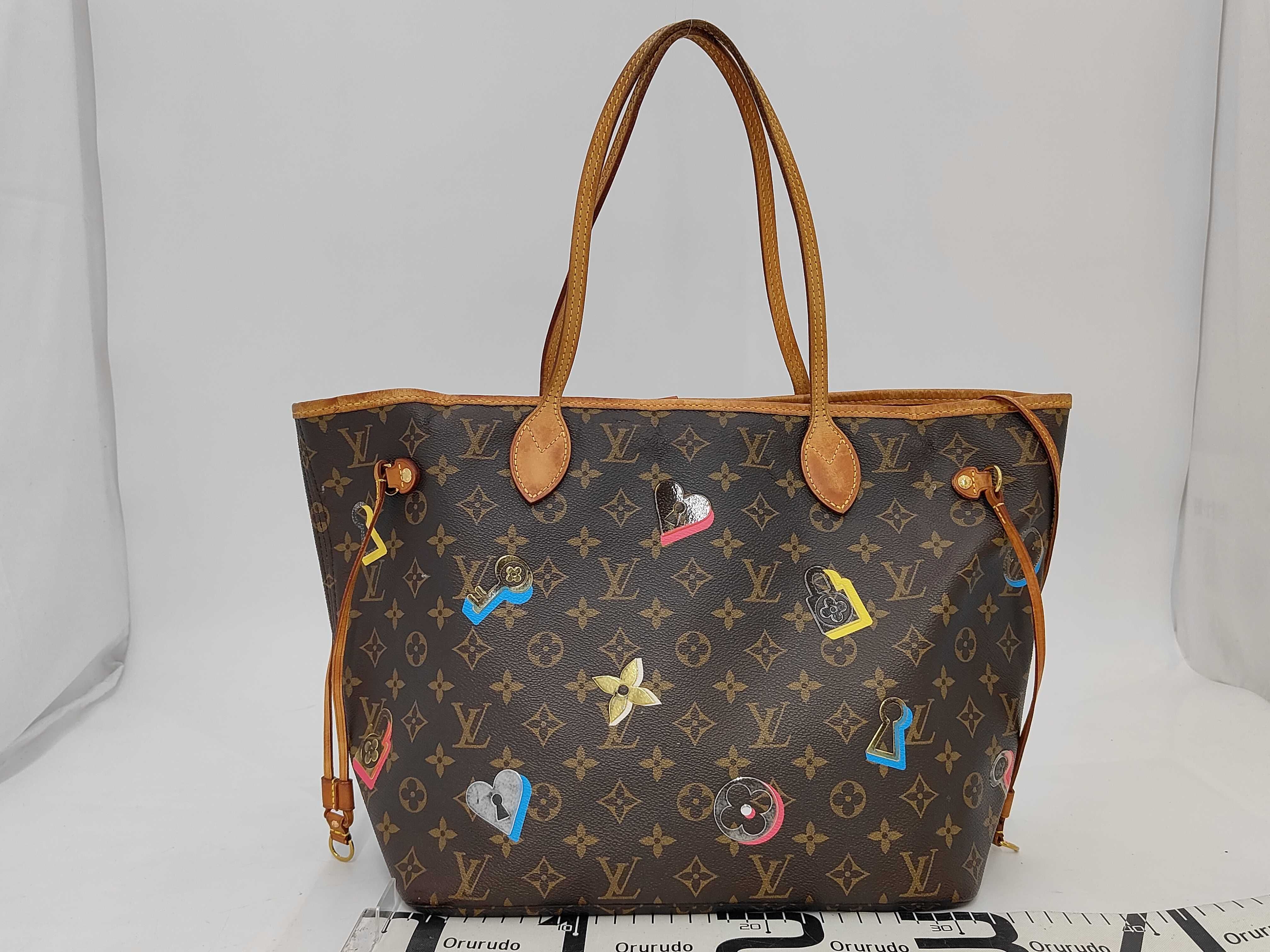 Monogram Love Lock M44364 Neverfull MM Tote Bag with Pouch — view 2