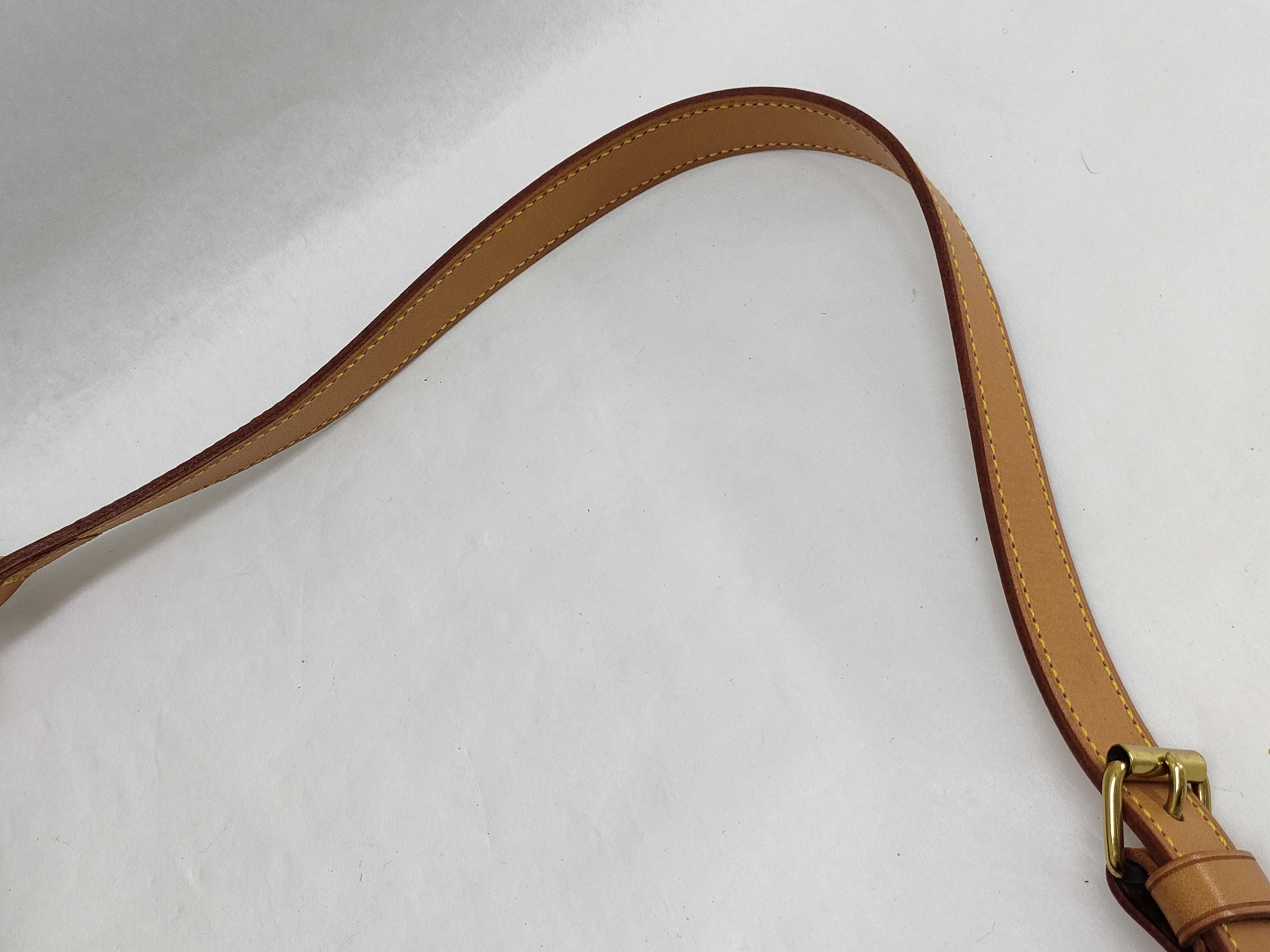 Monogram Vuitton Monogram Boulogne 35 M51260 Shoulder Bag — view 3