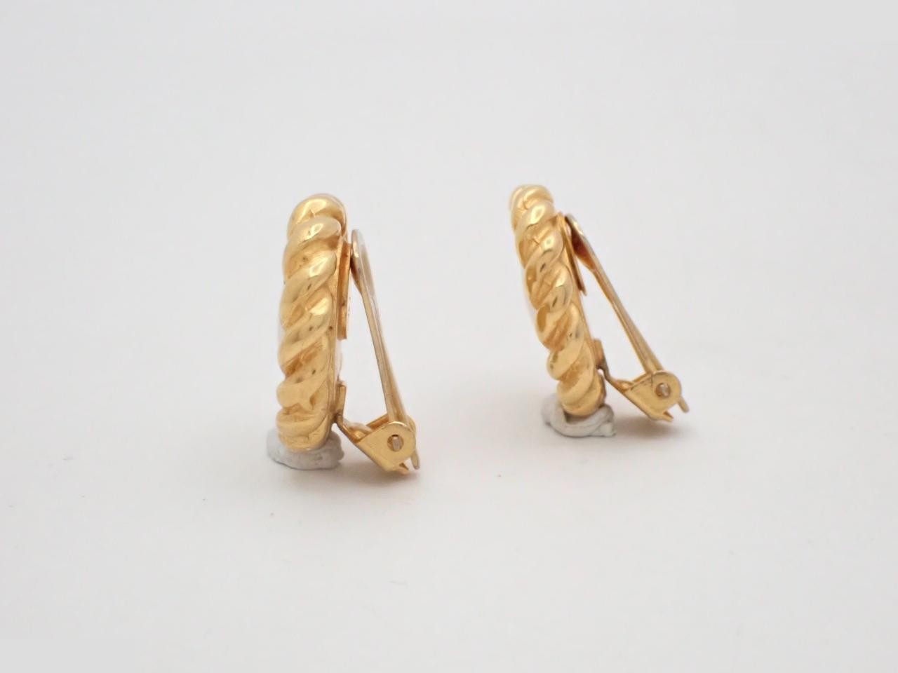 Other lines: Precious metals and earrings — view 3