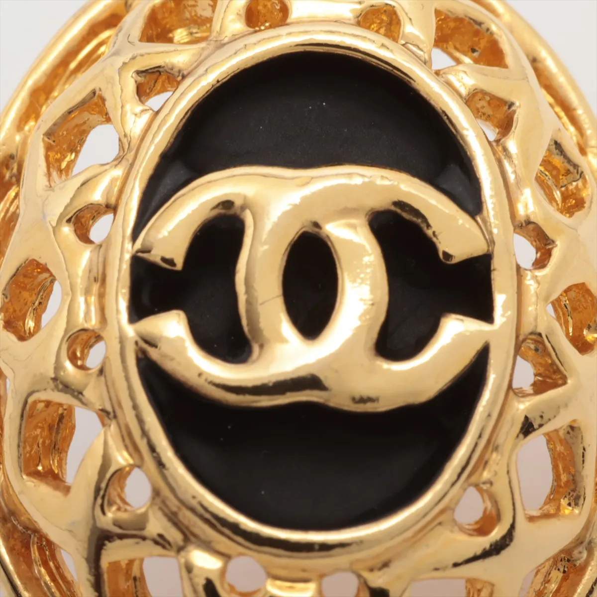 Coco Mark Earrings (Pair) GP Black x Gold. — view 5