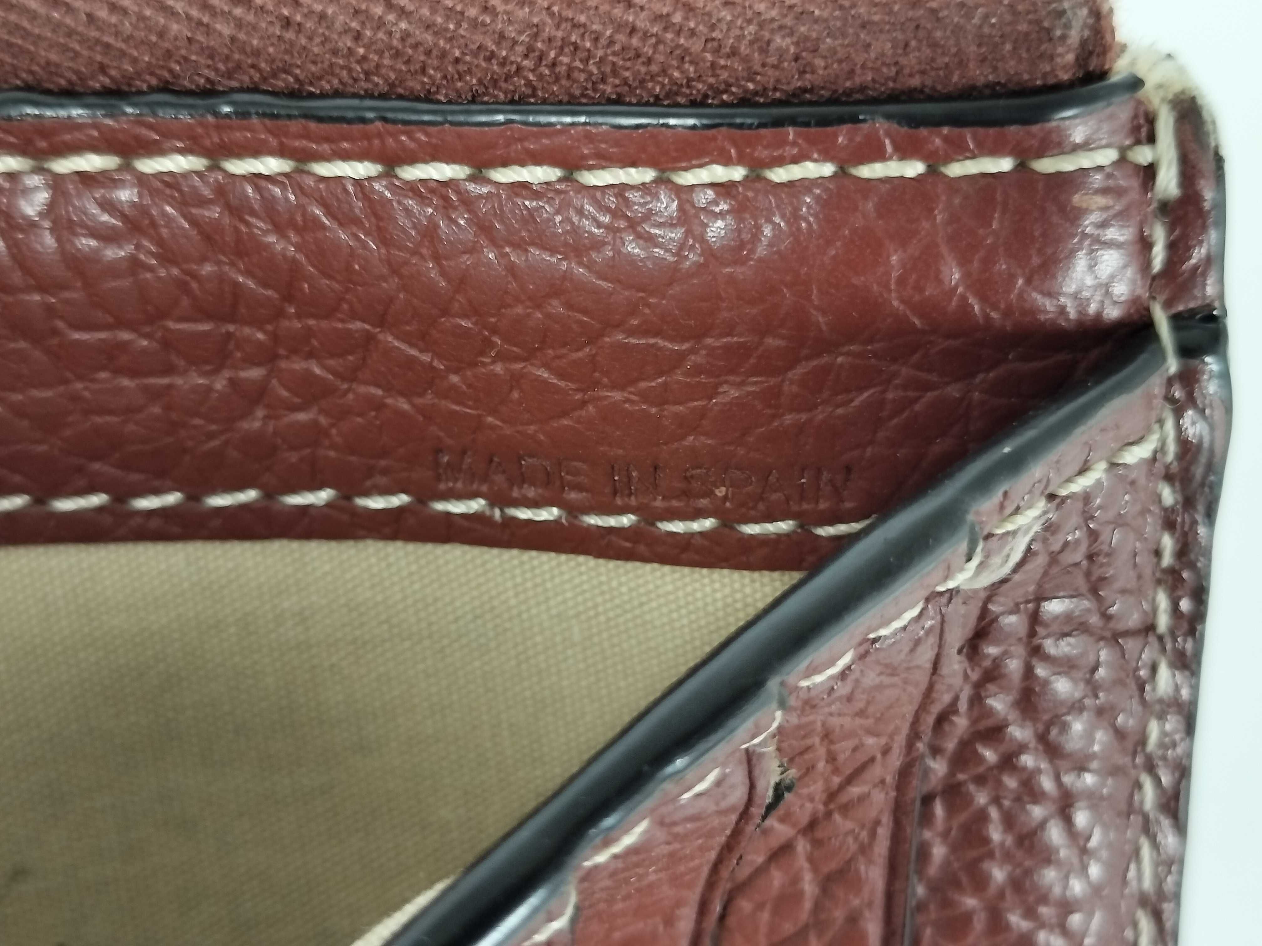 Daryl Coin Case — view 5