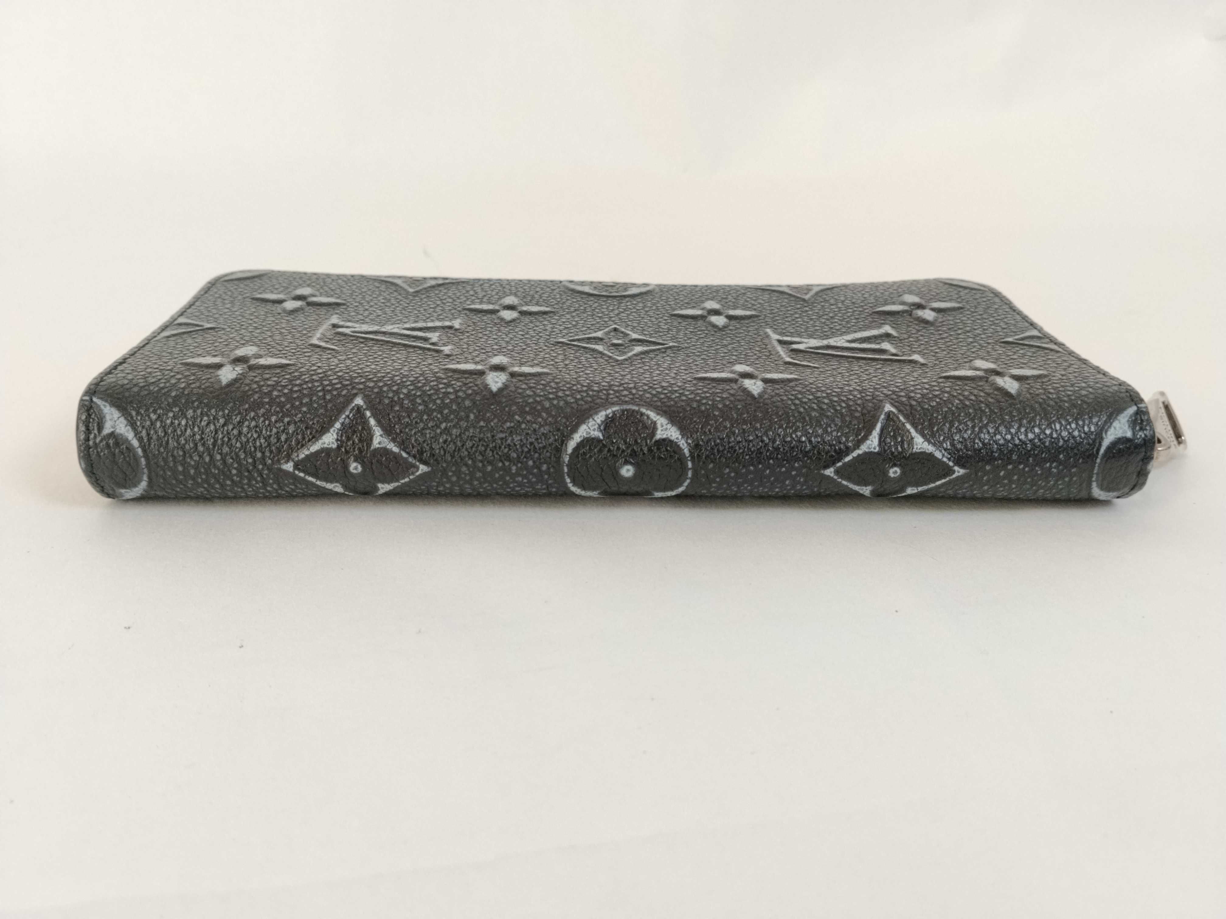 LV M81775 Monogram/Cowhide Leather Zippy Wallet Vertical — view 4