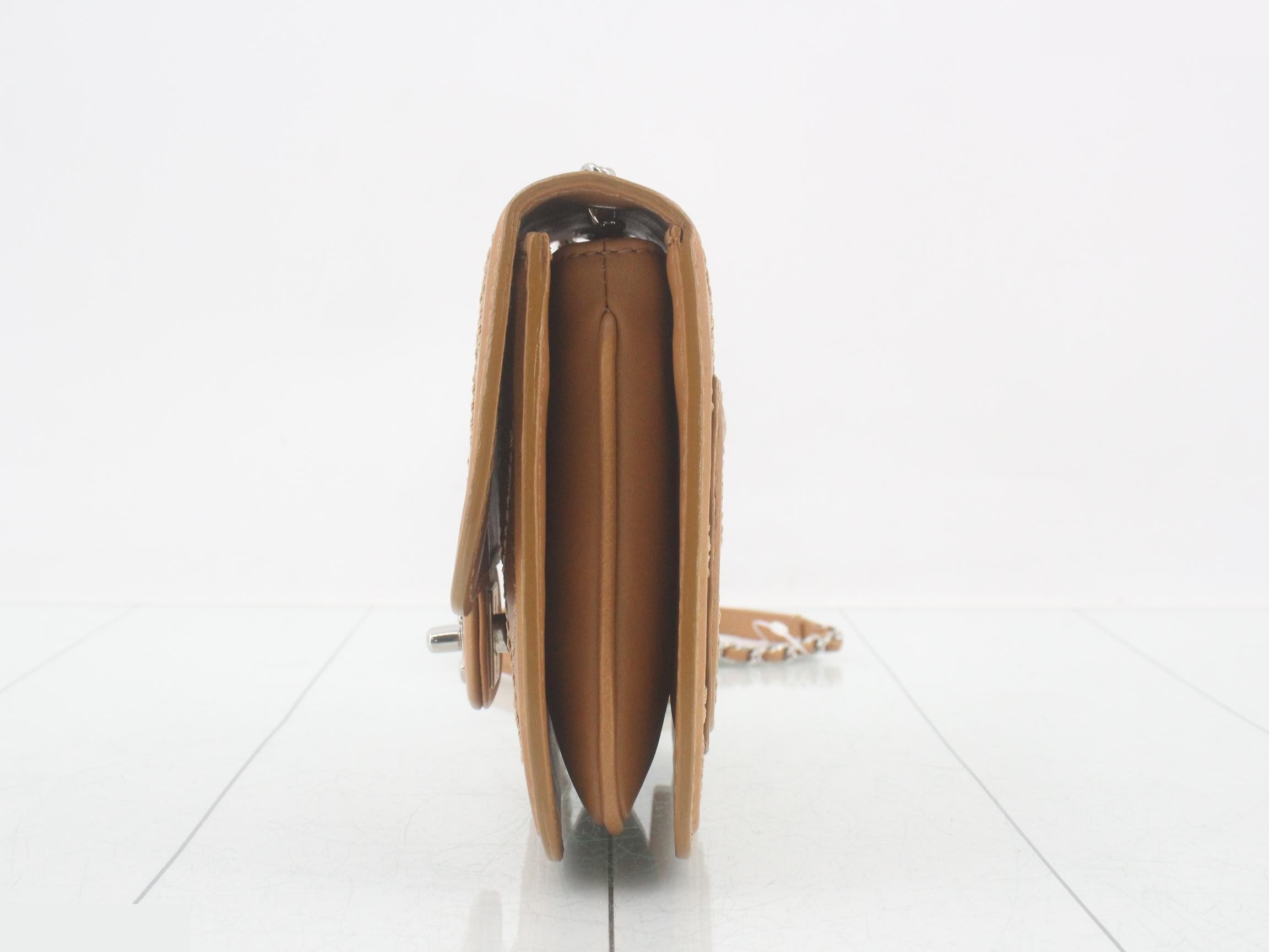 Matelassé (bag) - Shoulder bag — view 3