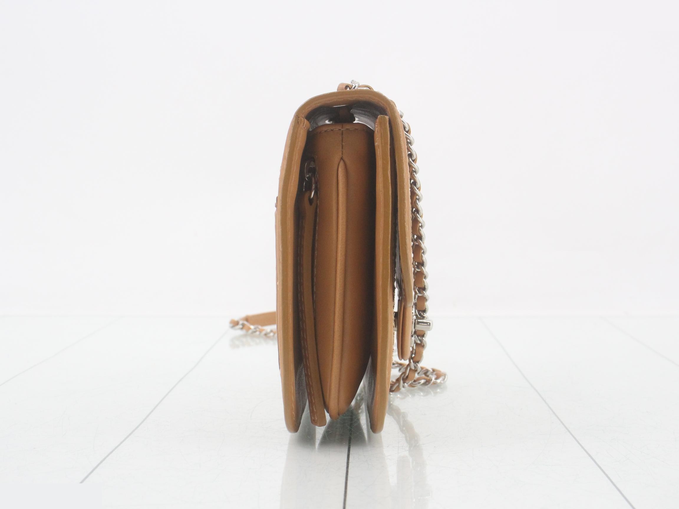 Matelassé (bag) - Shoulder bag — view 4