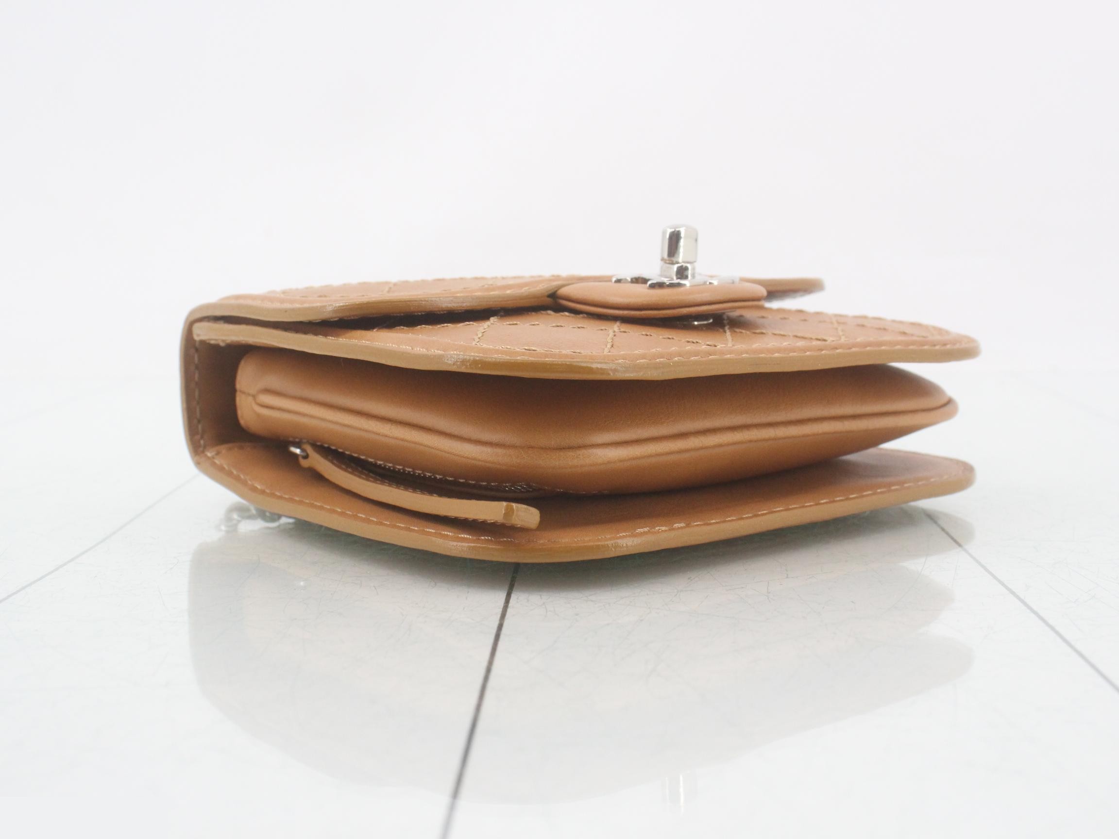 Matelassé (bag) - Shoulder bag — view 5