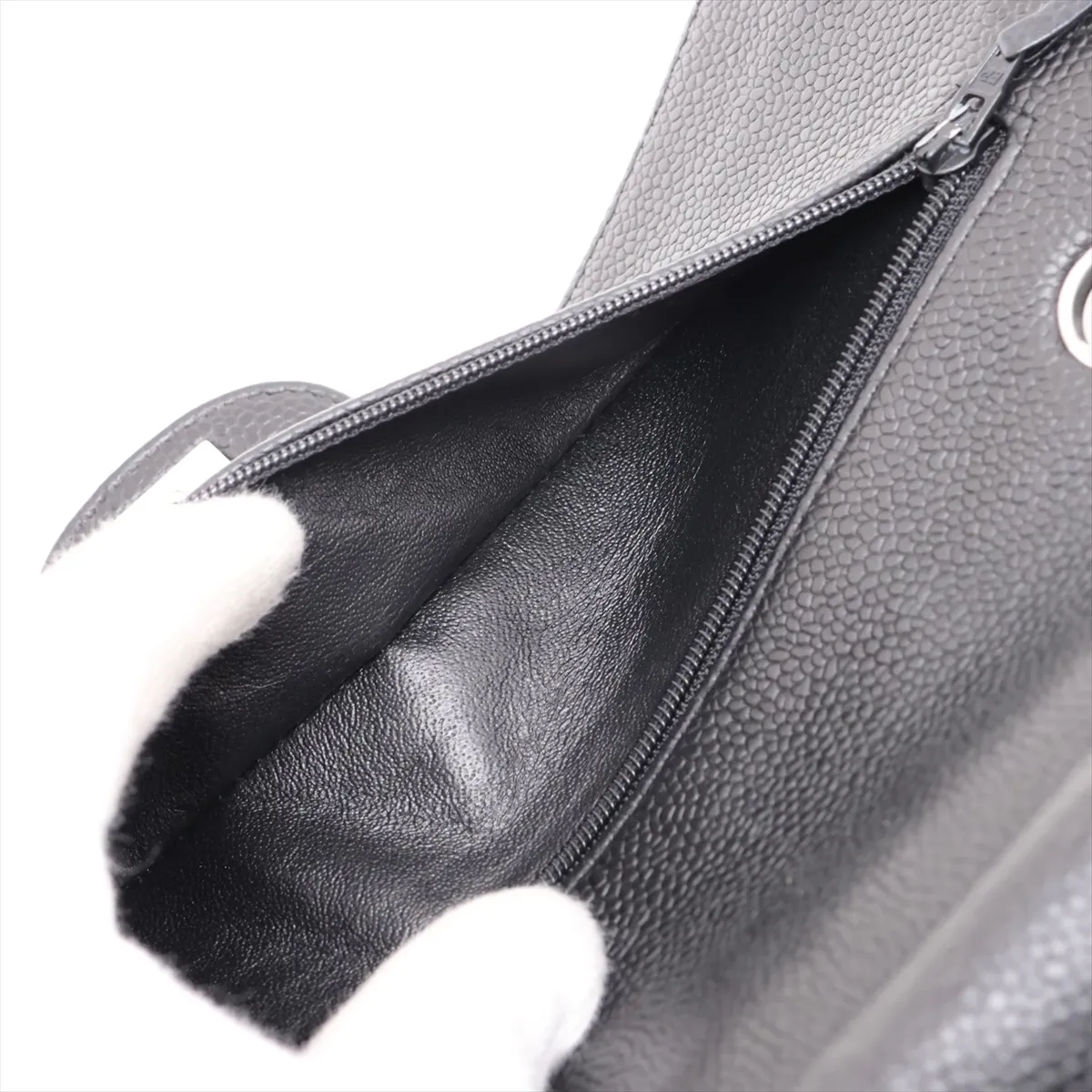 [Individually packaged] Chanel Matelassé 25 Caviar Skin Double Flap Double Chain Bag, Black with Silver Hardware, 13842370, Serial Number , A01112 — view 9