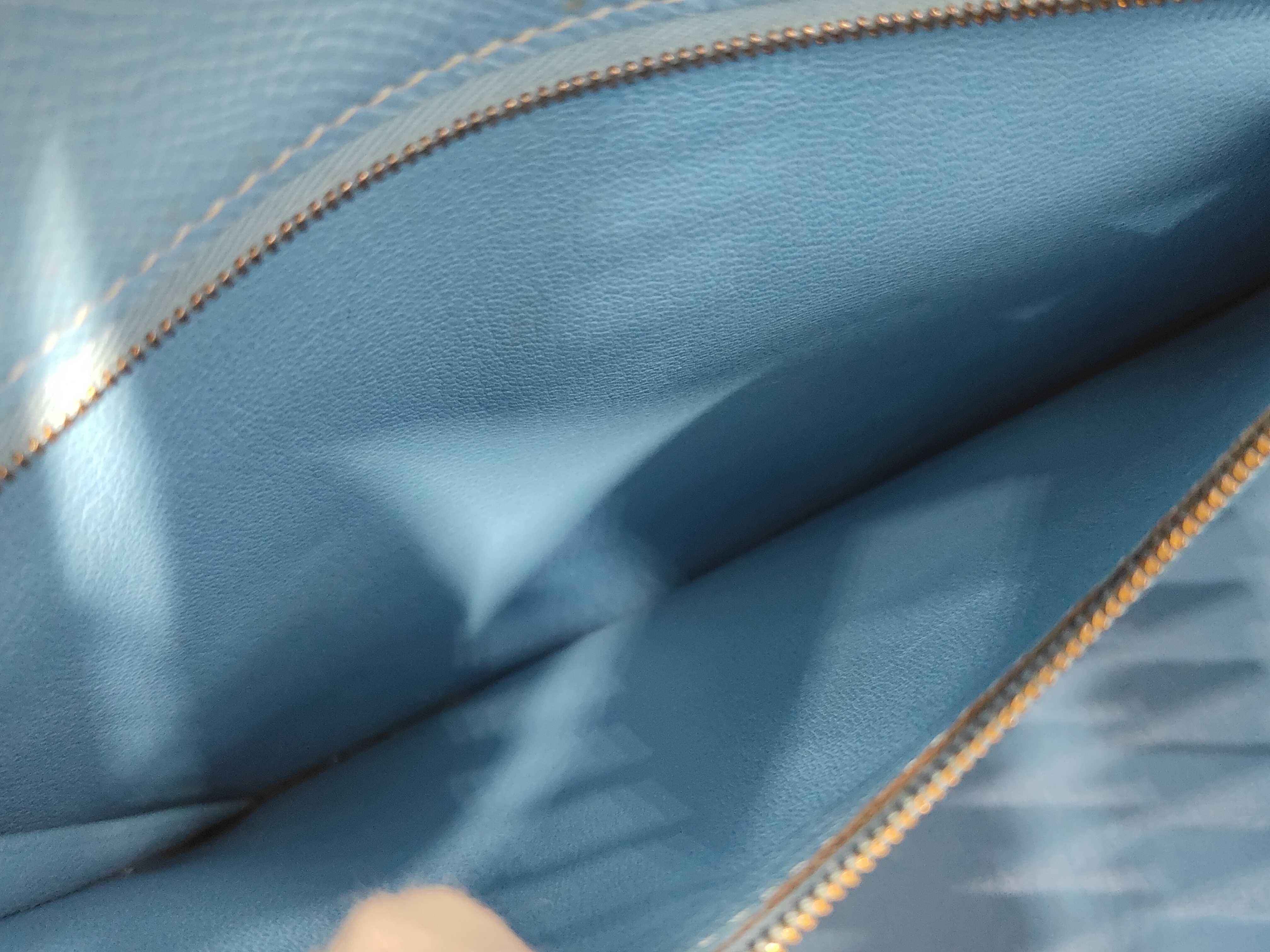 Kelly 32 Blue Paradise Gold Hardware T Stamp Handbag — view 9