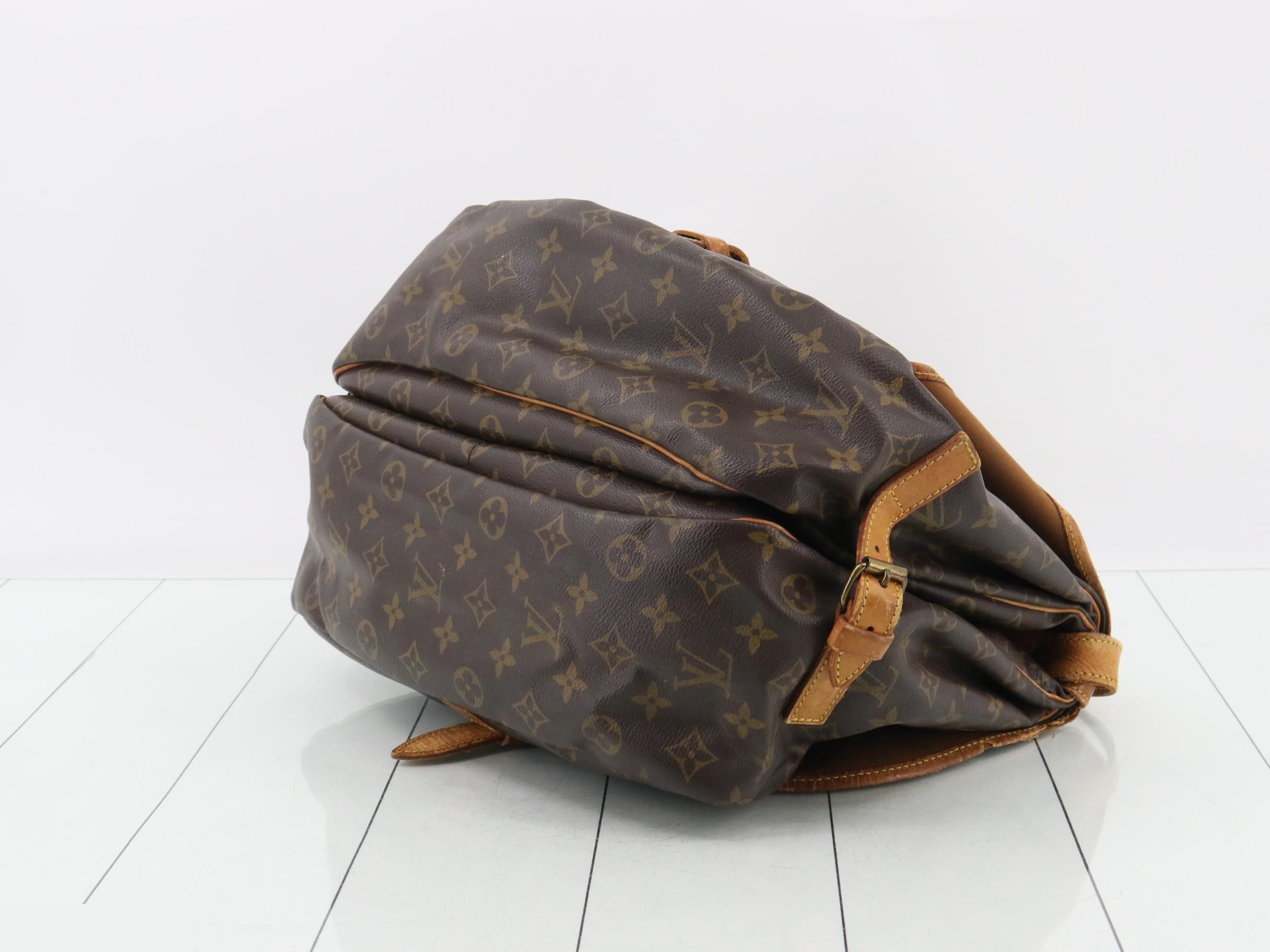 M42254 Monogram Saumur 35 Shoulder Bag — view 6