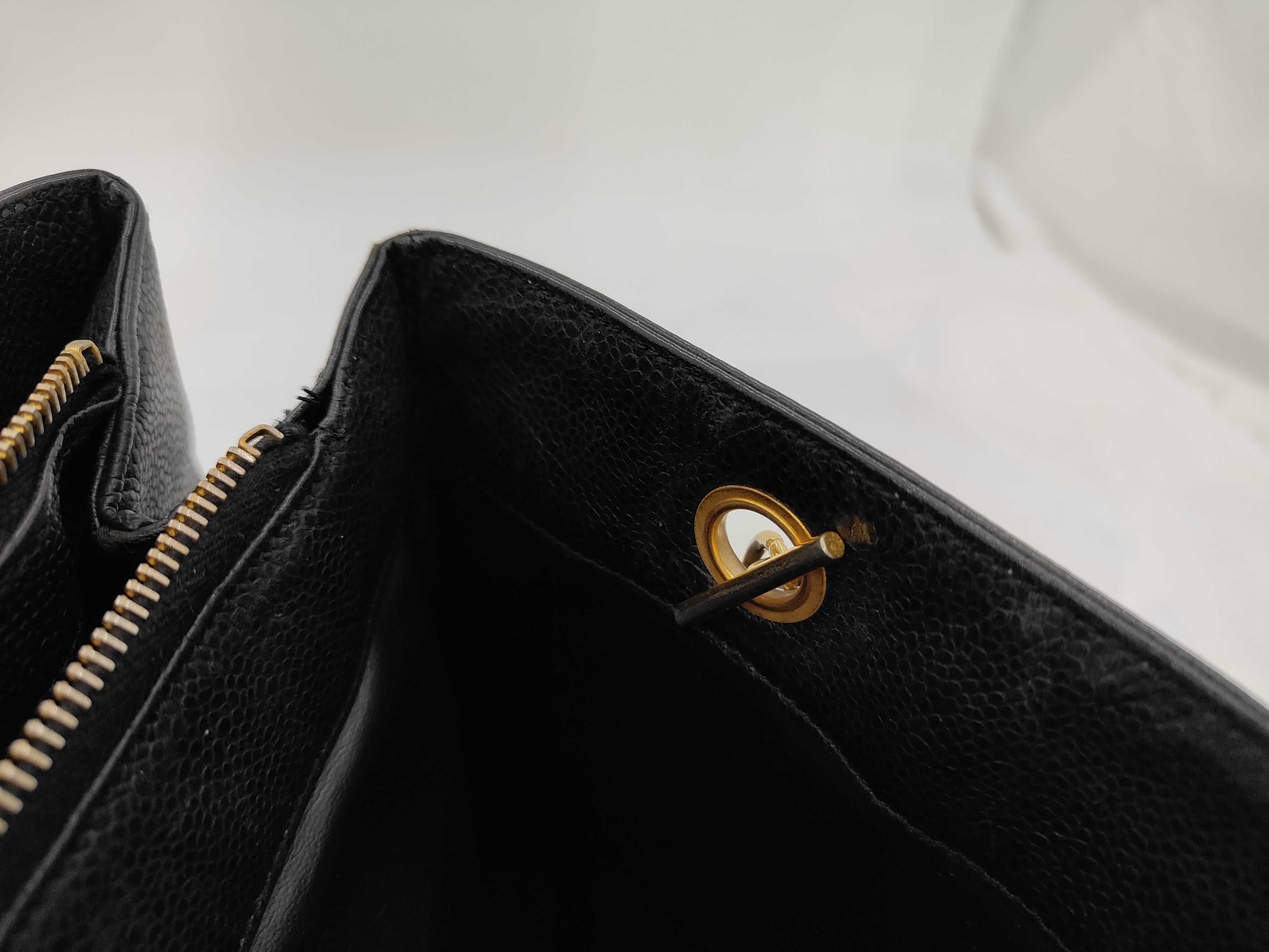 Caviar Skin Chain Turnlock Tote Bag — view 14