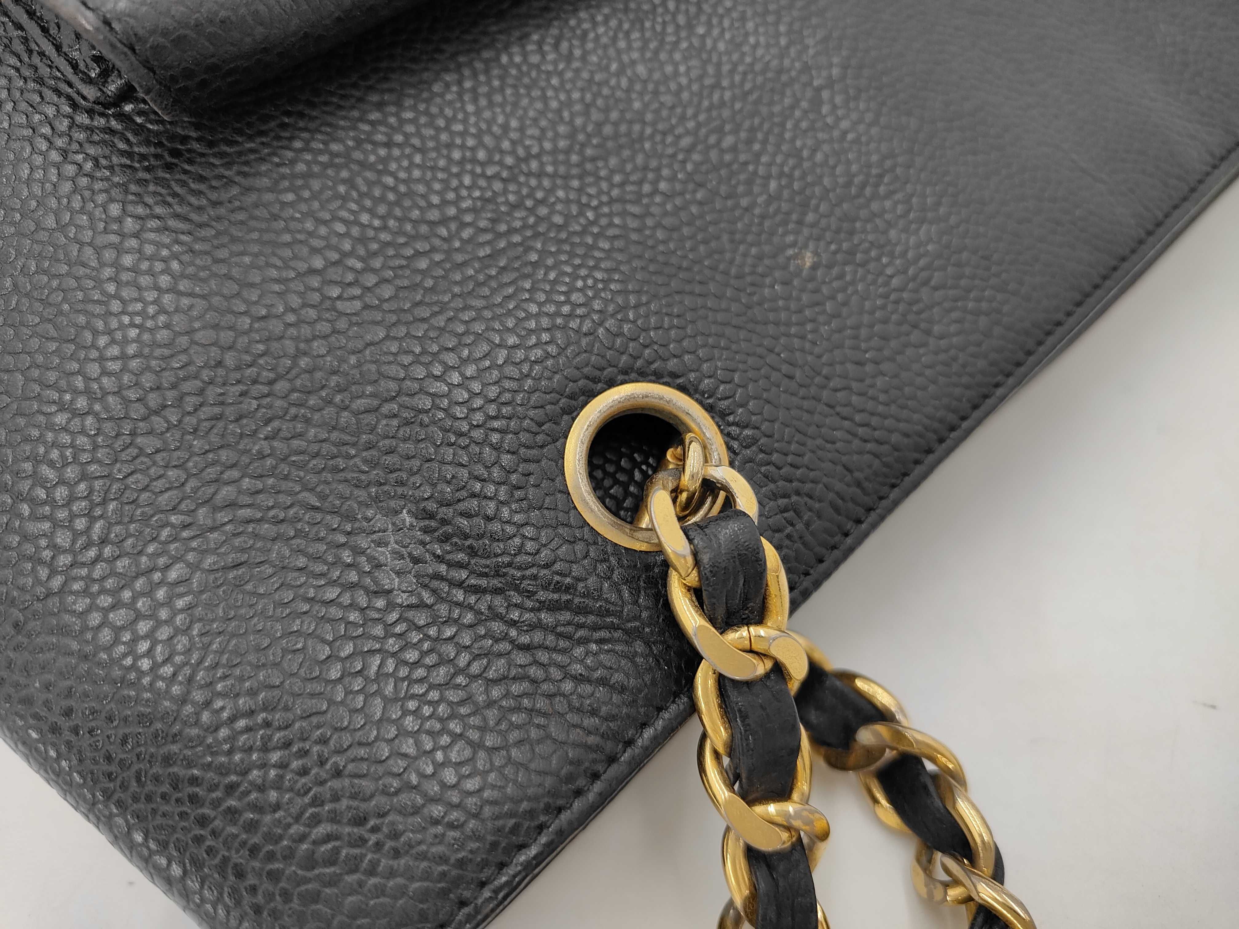 Caviar Skin Chain Turnlock Tote Bag — view 8