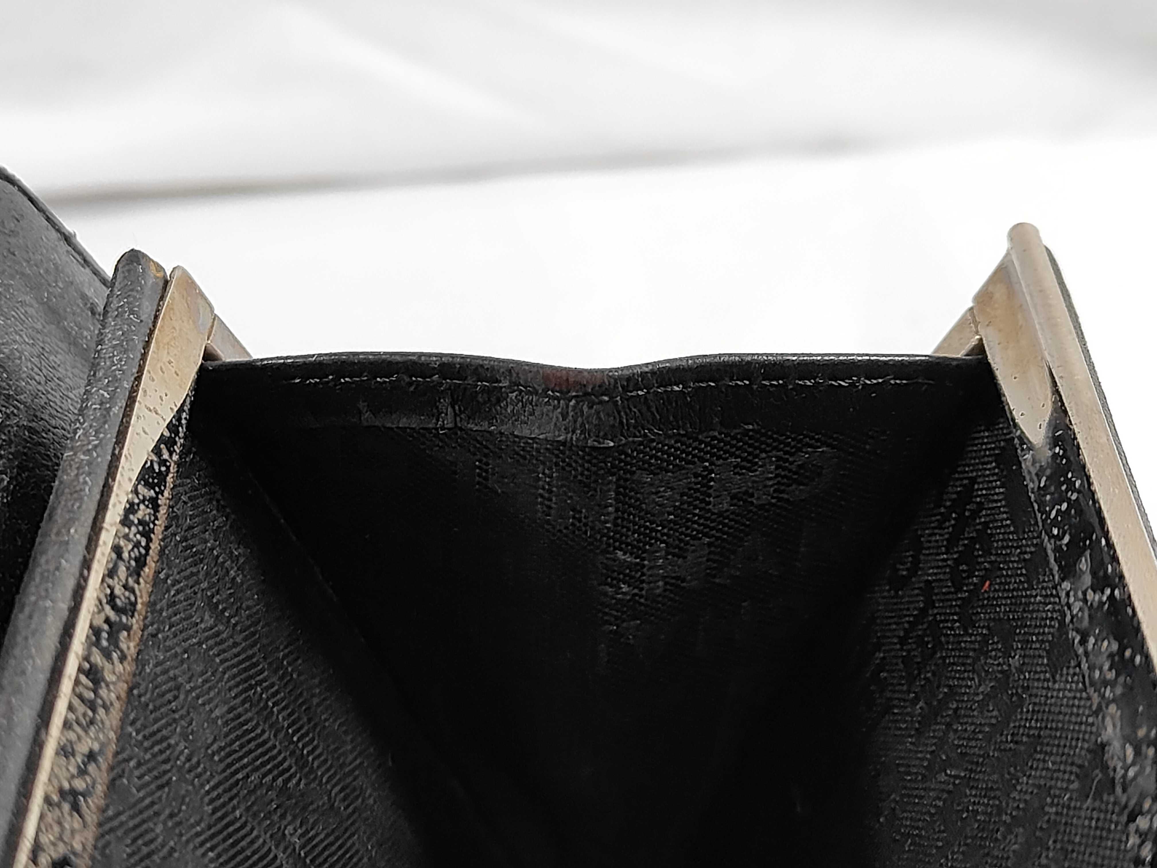 Icon Series Leather Bi-fold Wallet with Card Slots *1 — view 10