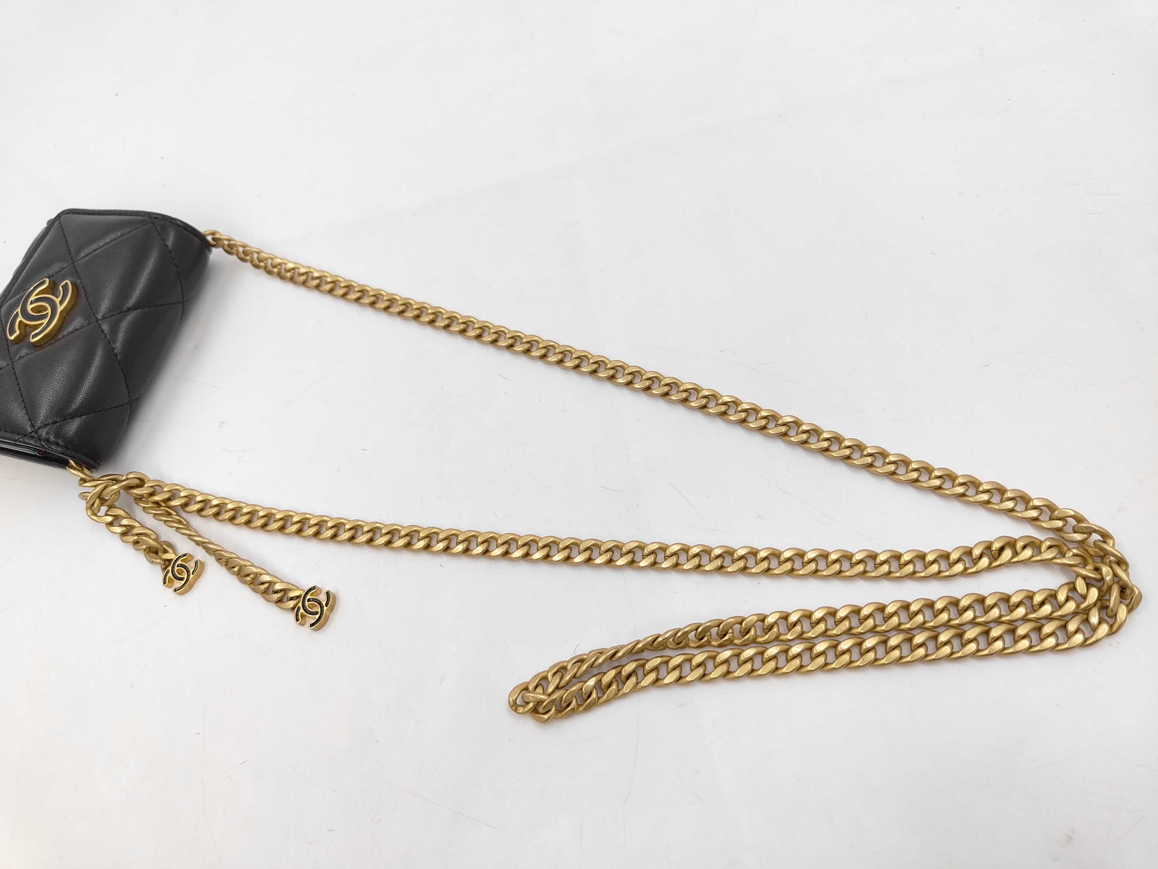 Matelassé Coco Mark Turnlock Wallet with Chain — view 3