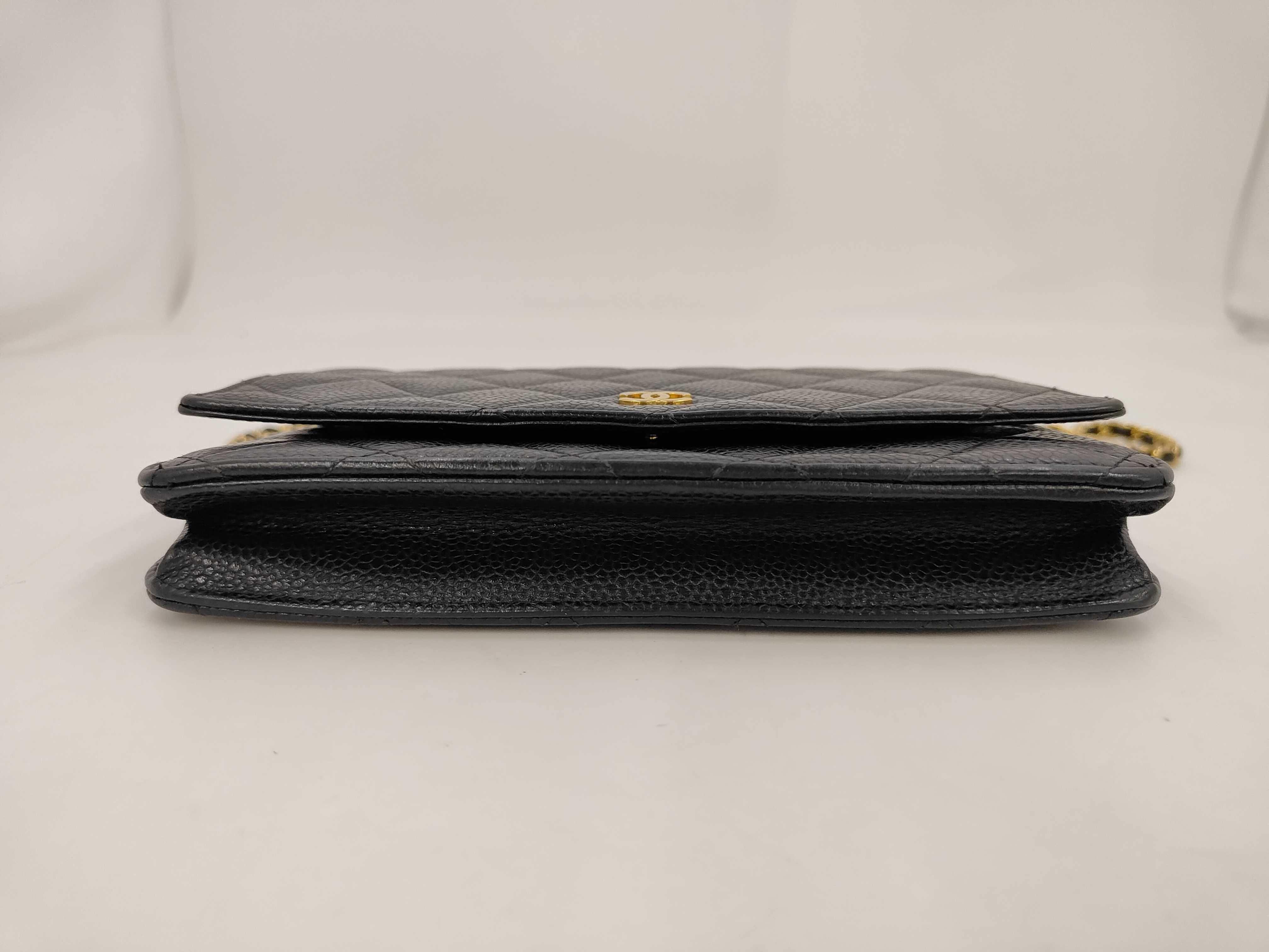 WOC Chain Bag Shoulder Bag — view 3