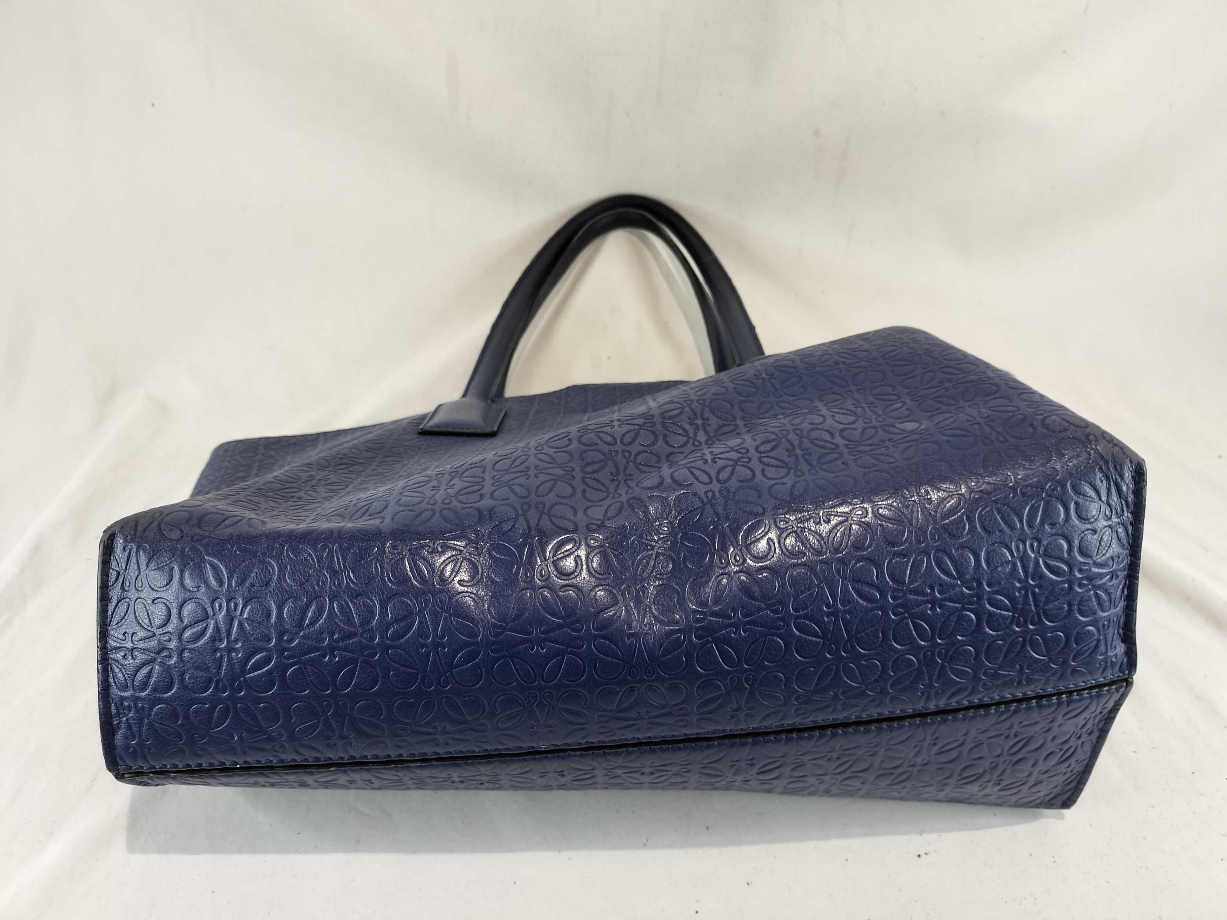 Repeat Anagram Leather Tote Bag Handbag — view 7