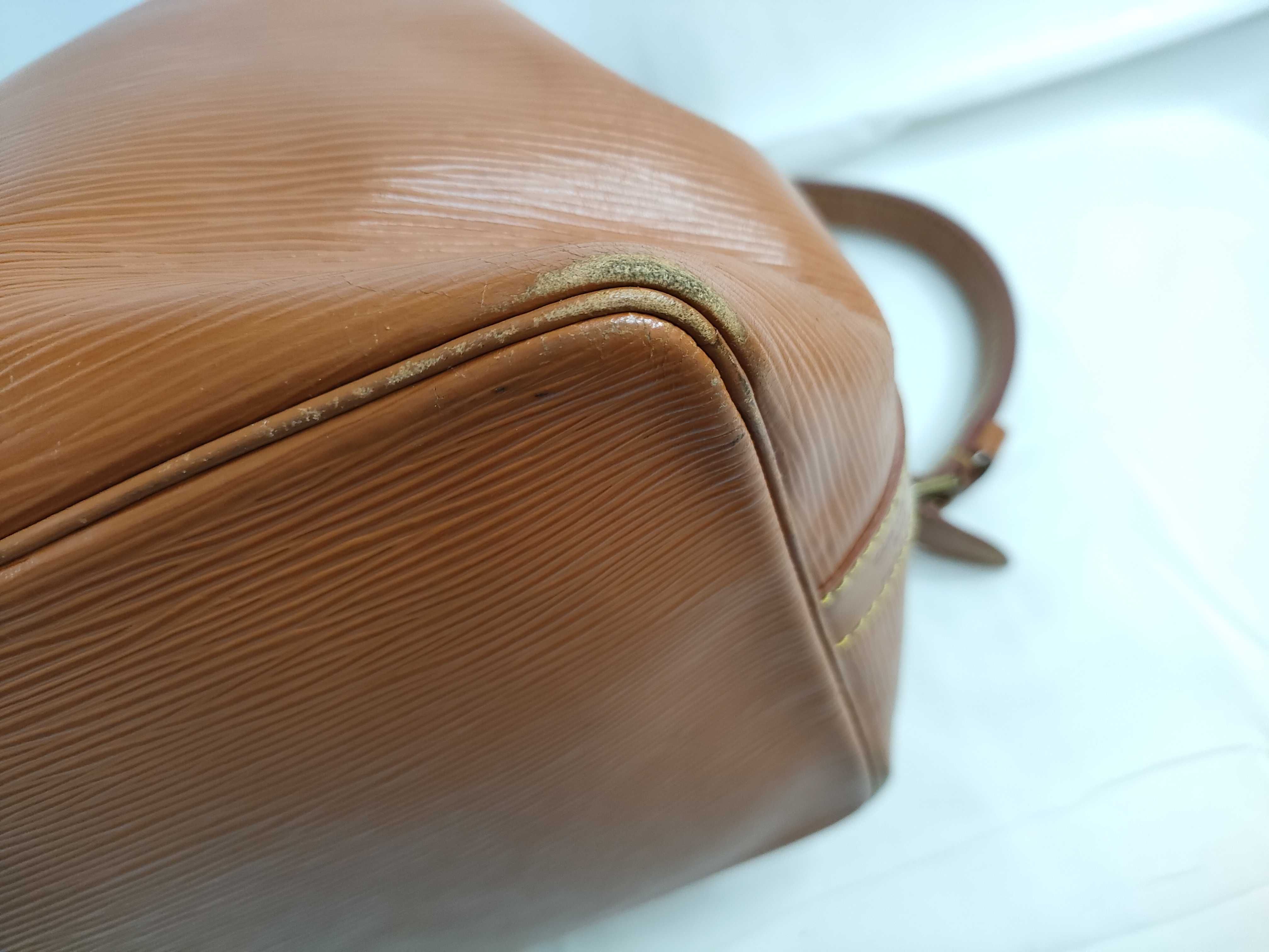 Epi Petit Noé Kenya Brown Shoulder Bag M44103 A20991 — view 5
