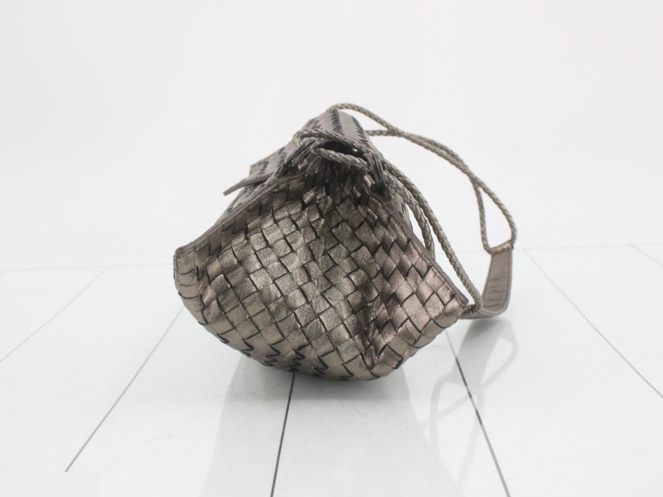 Intrecciato shoulder bag with mirror — view 3