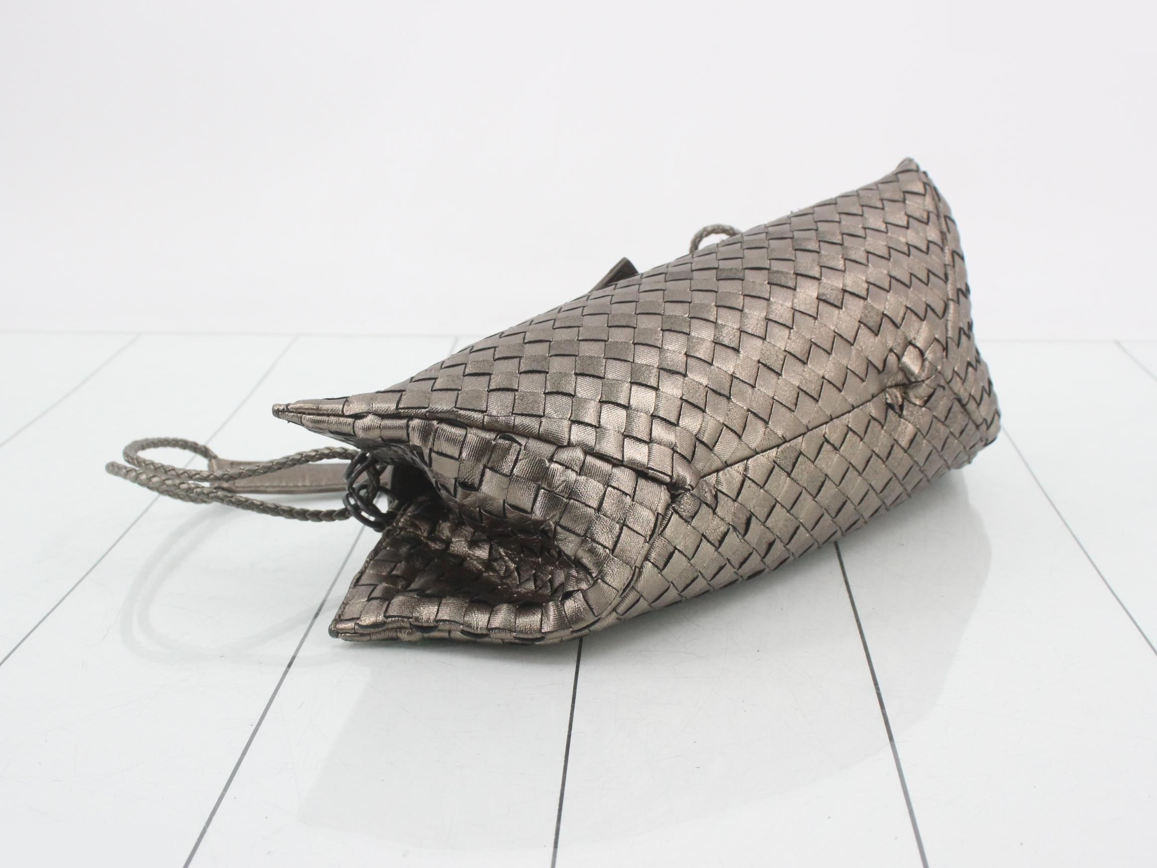Intrecciato shoulder bag with mirror — view 5