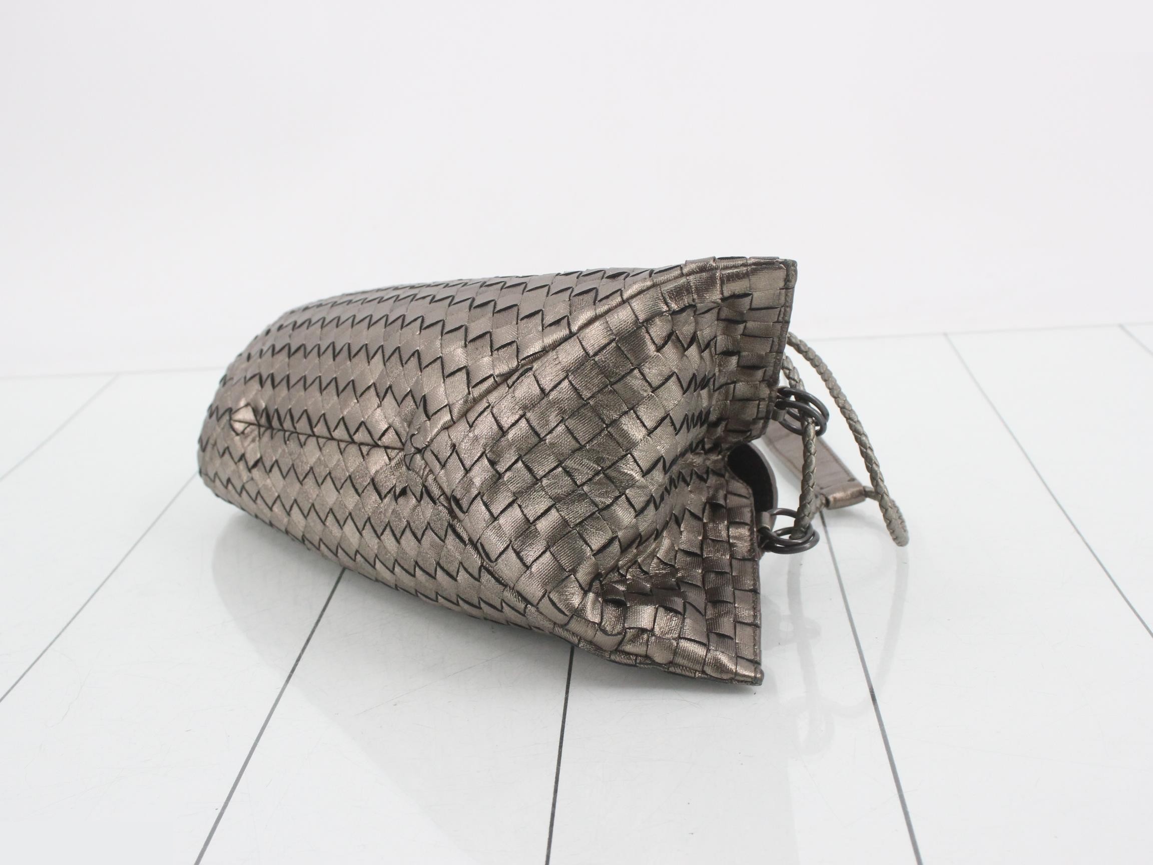 Intrecciato shoulder bag with mirror — view 6