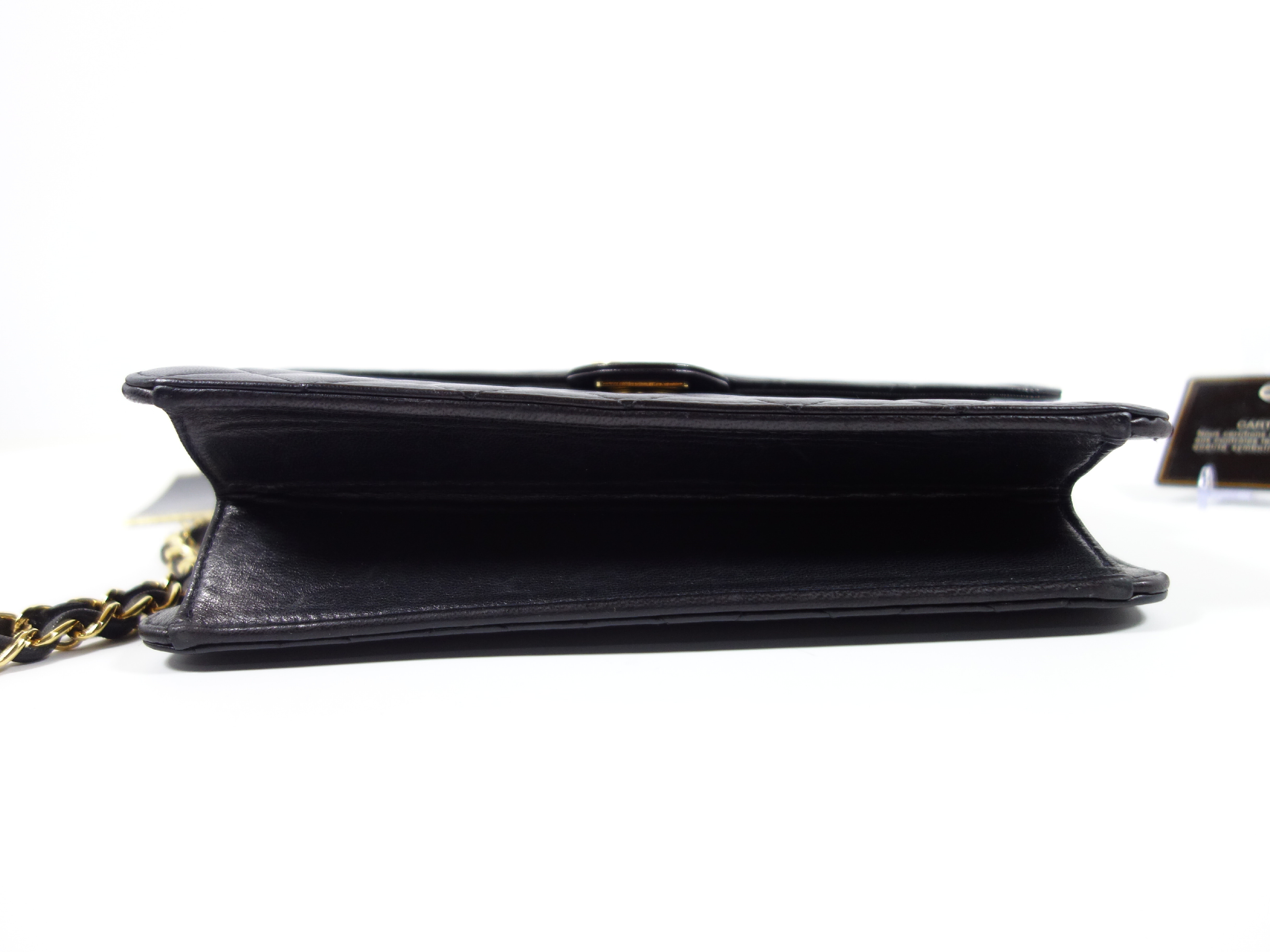 Push-Lock Chain Shoulder Bag — view 8