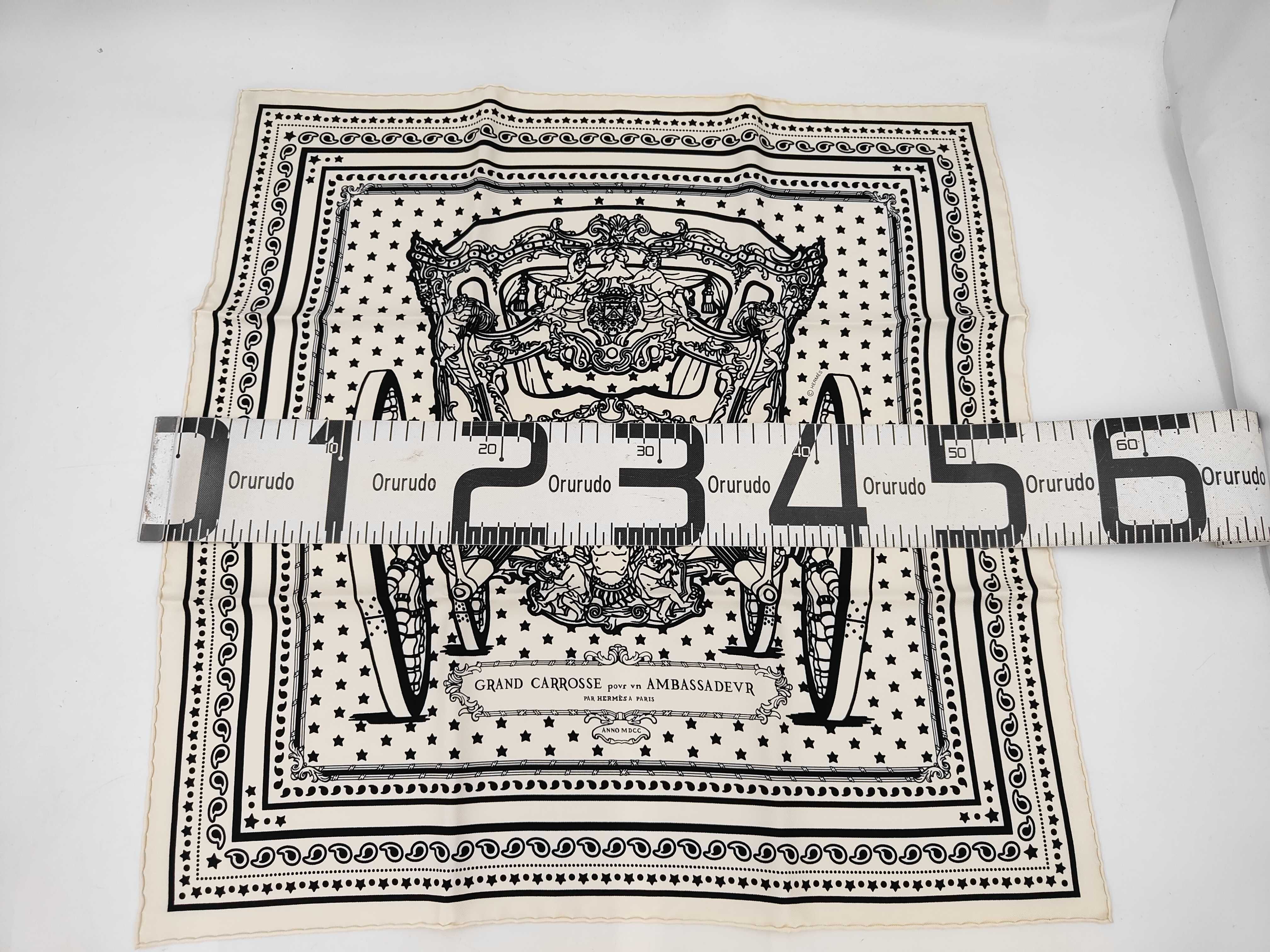 Carre 55 Grand Carros Ambassador's Great Carriage Bandana Other Accessories — view 2