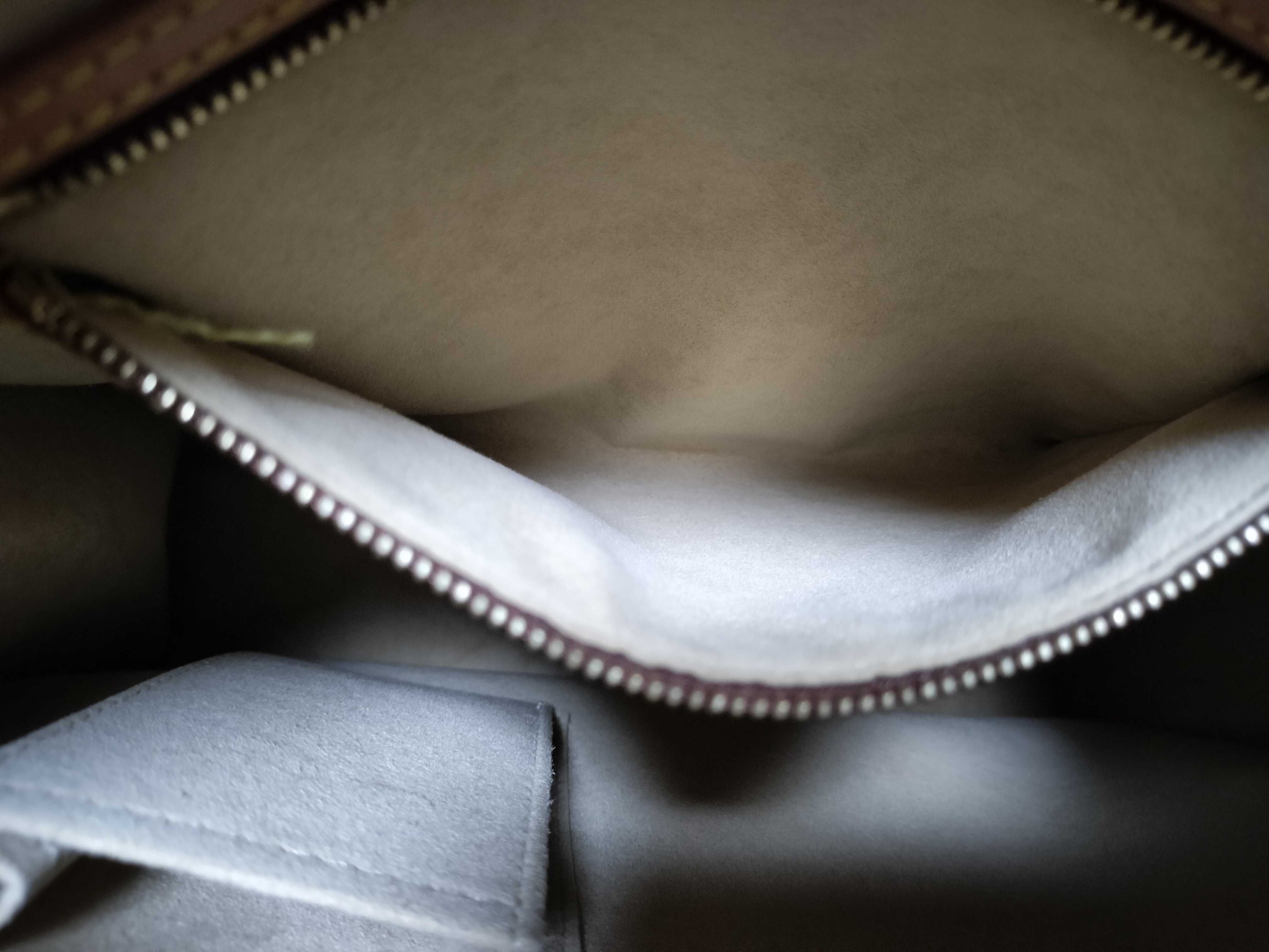 Monogram M51145 Looping GM Shoulder Bag — view 11