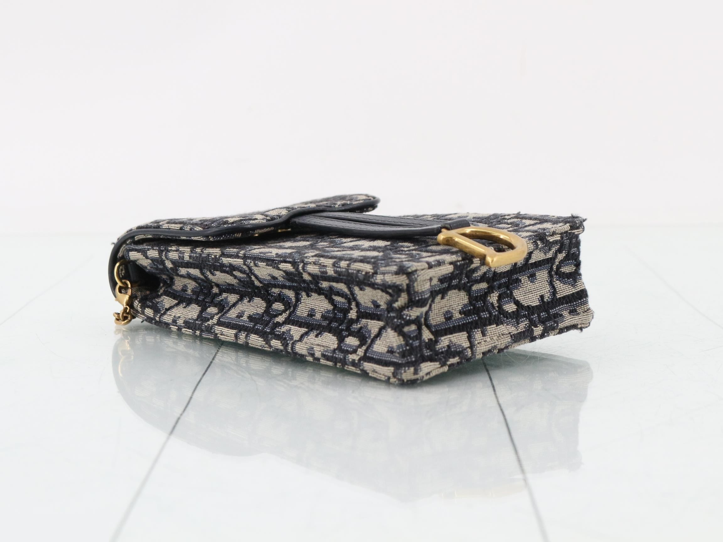 Oblique Saddle Chain Shoulder Bag — view 5