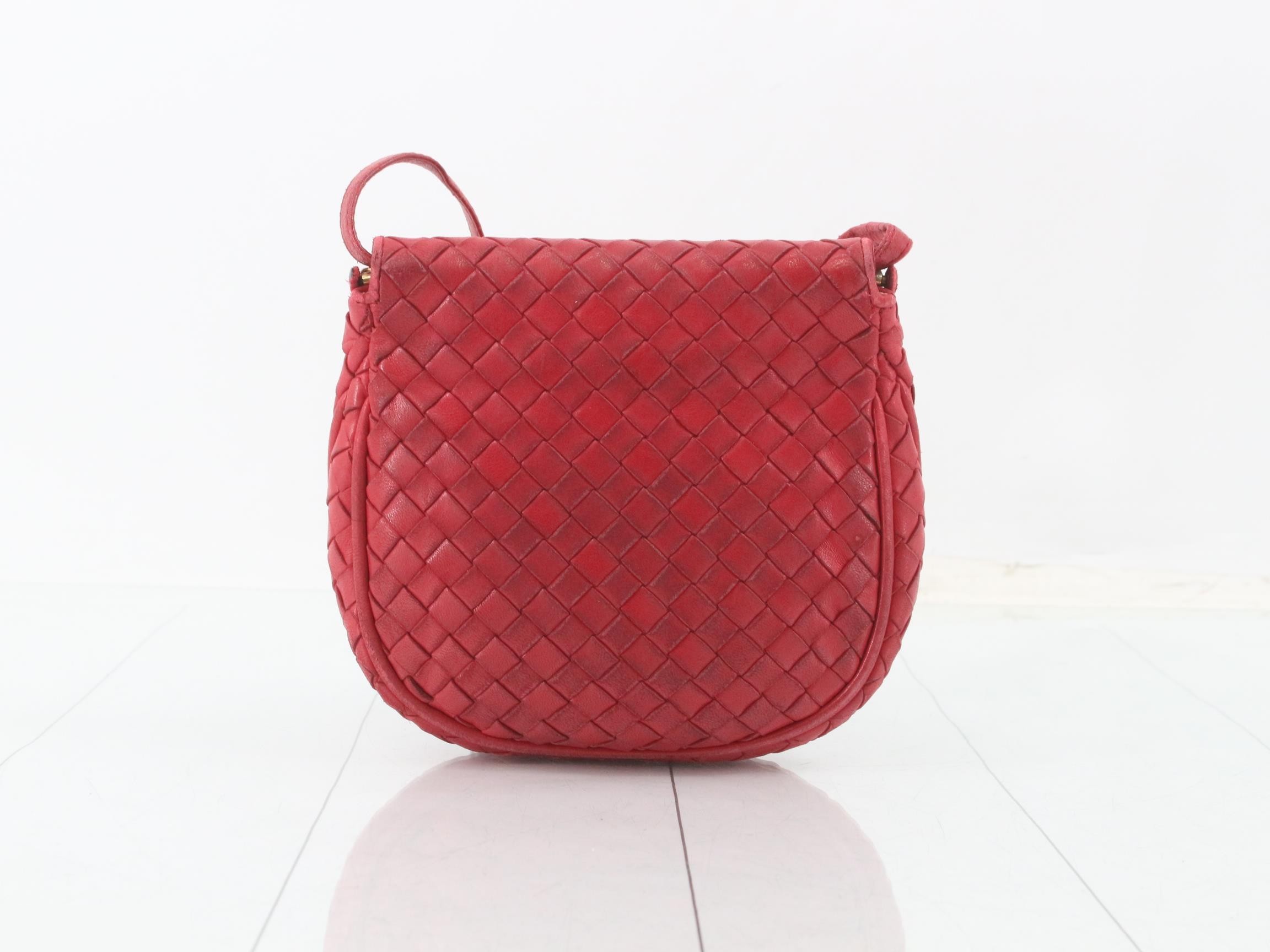 Intrecciato Shoulder Bag, Red — view 2