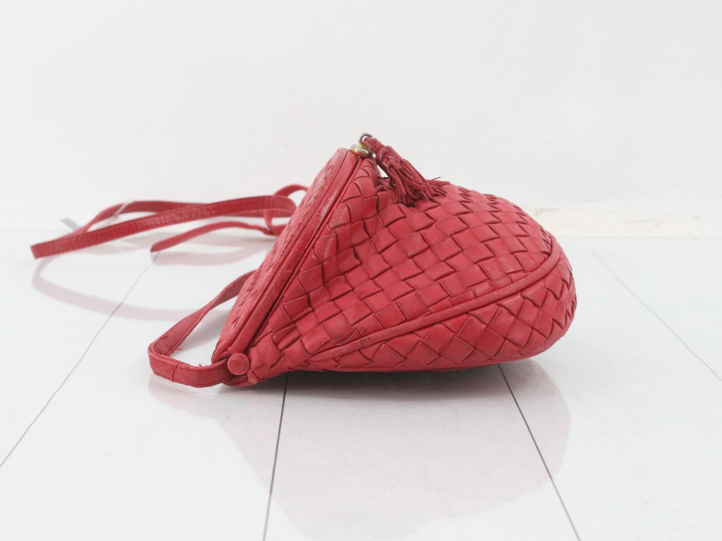 Intrecciato Shoulder Bag, Red — view 4