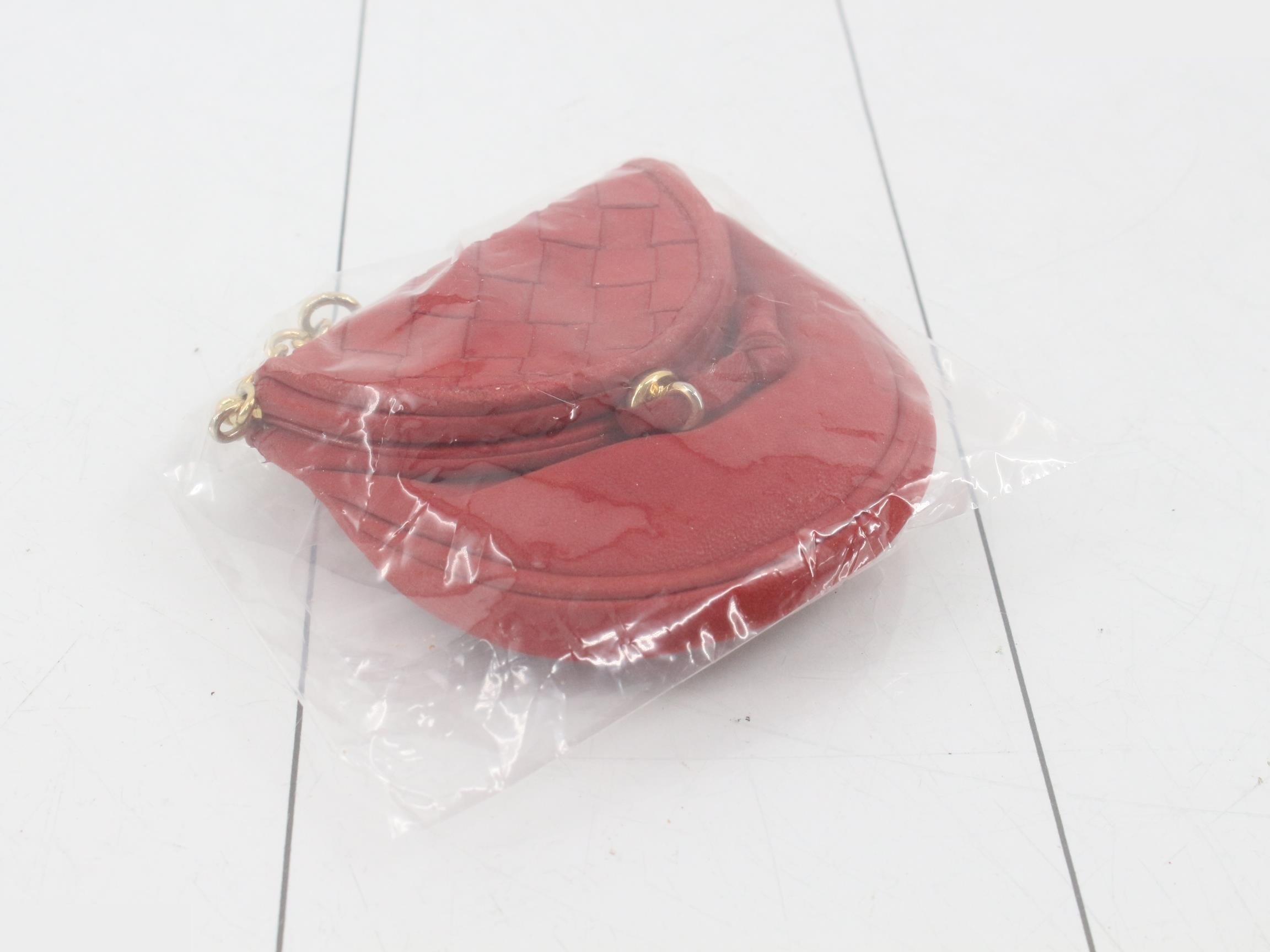 Intrecciato Shoulder Bag, Red — view 7